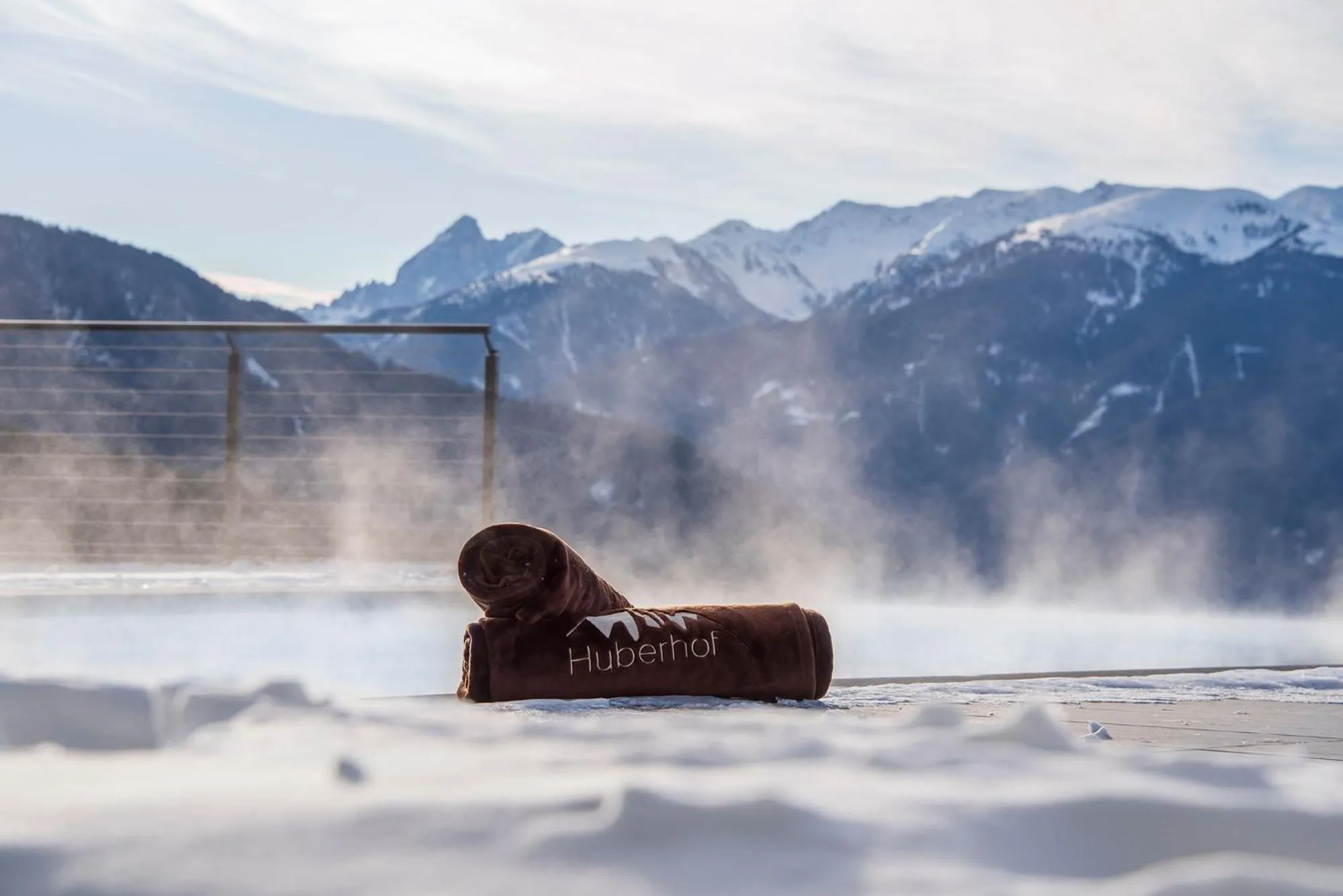Swimming pool in Panoramahotel Huberhof