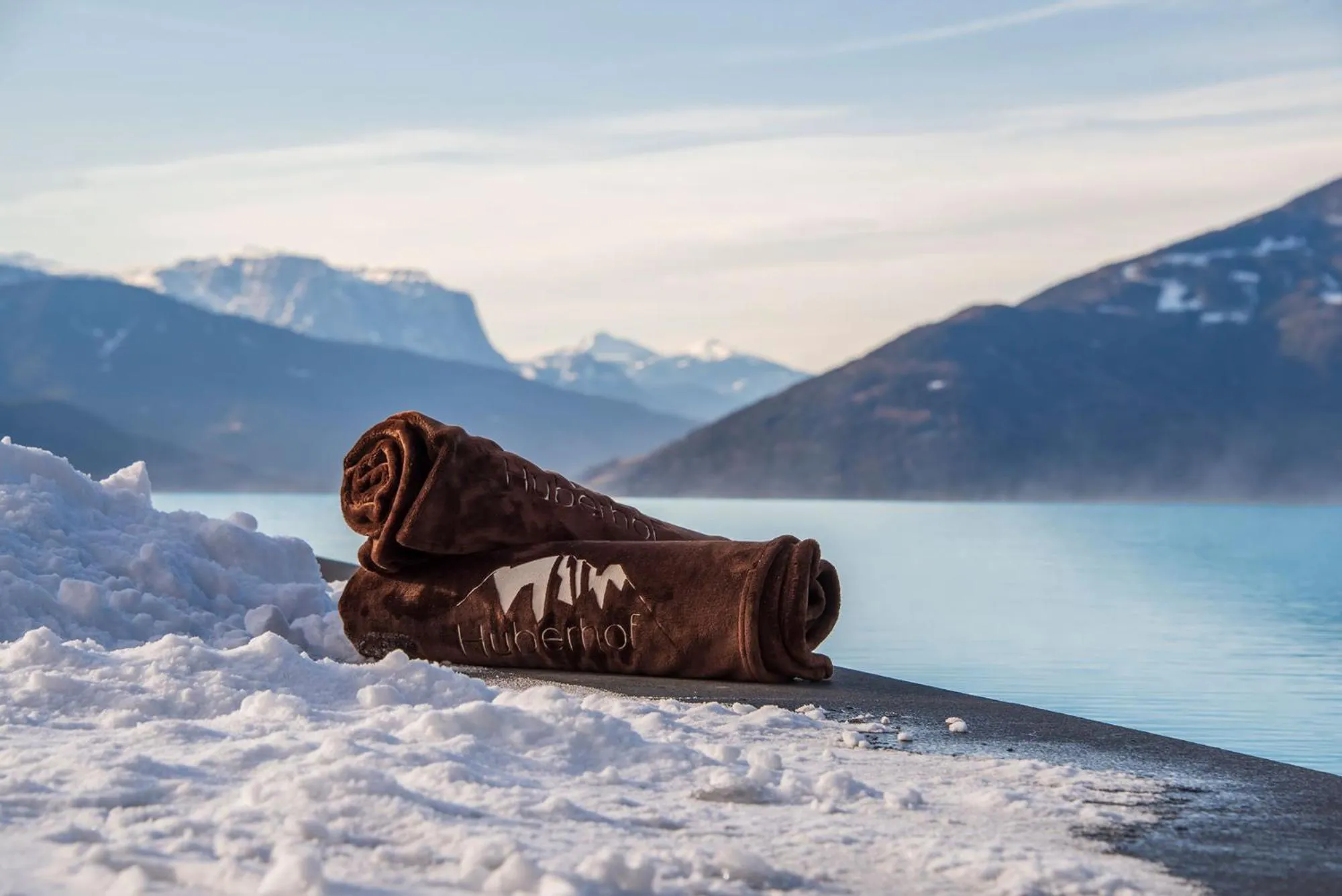 Swimming pool in Panoramahotel Huberhof