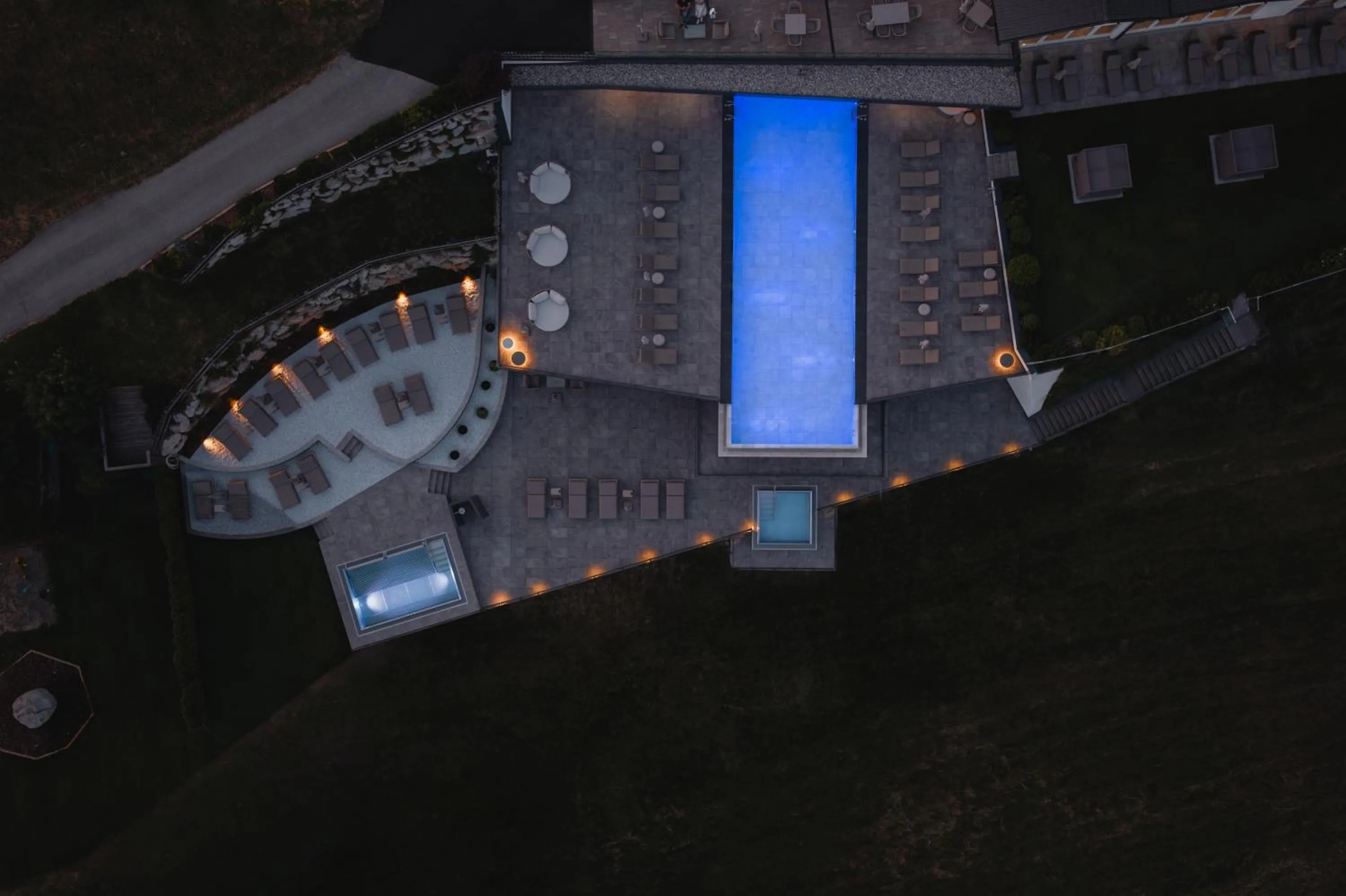 Property building in Panoramahotel Huberhof