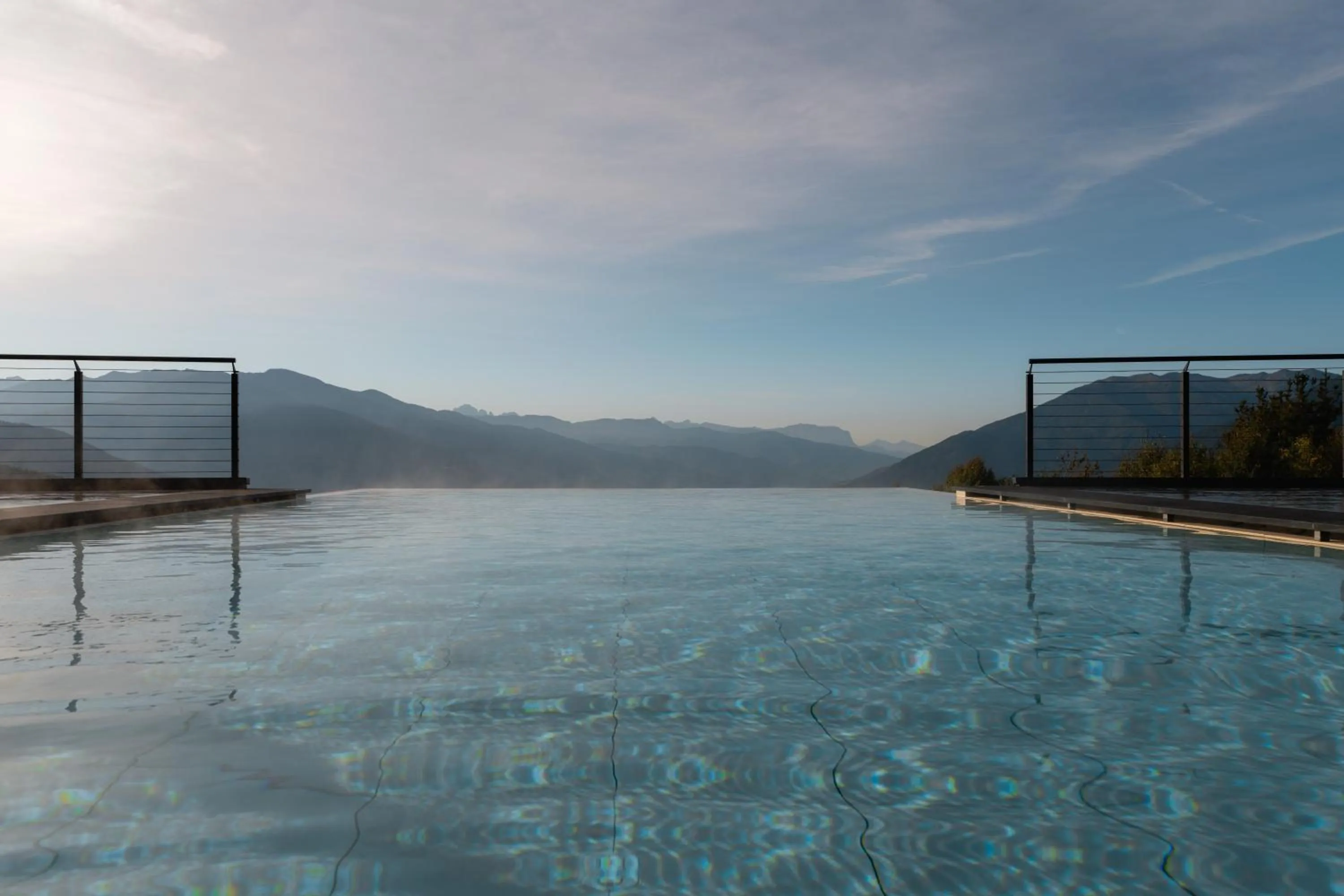 Swimming pool in Panoramahotel Huberhof