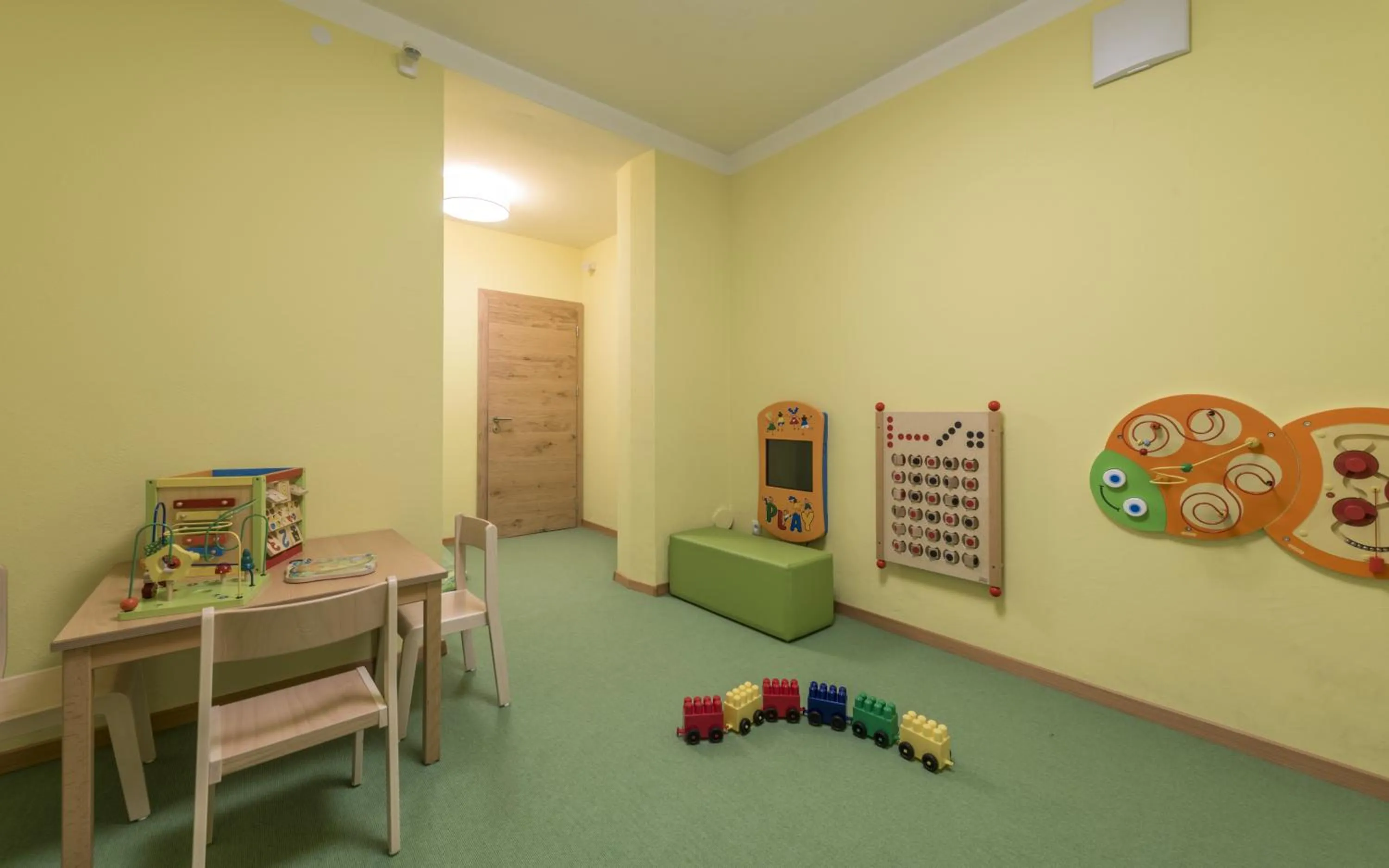 Game Room in Panoramahotel Huberhof