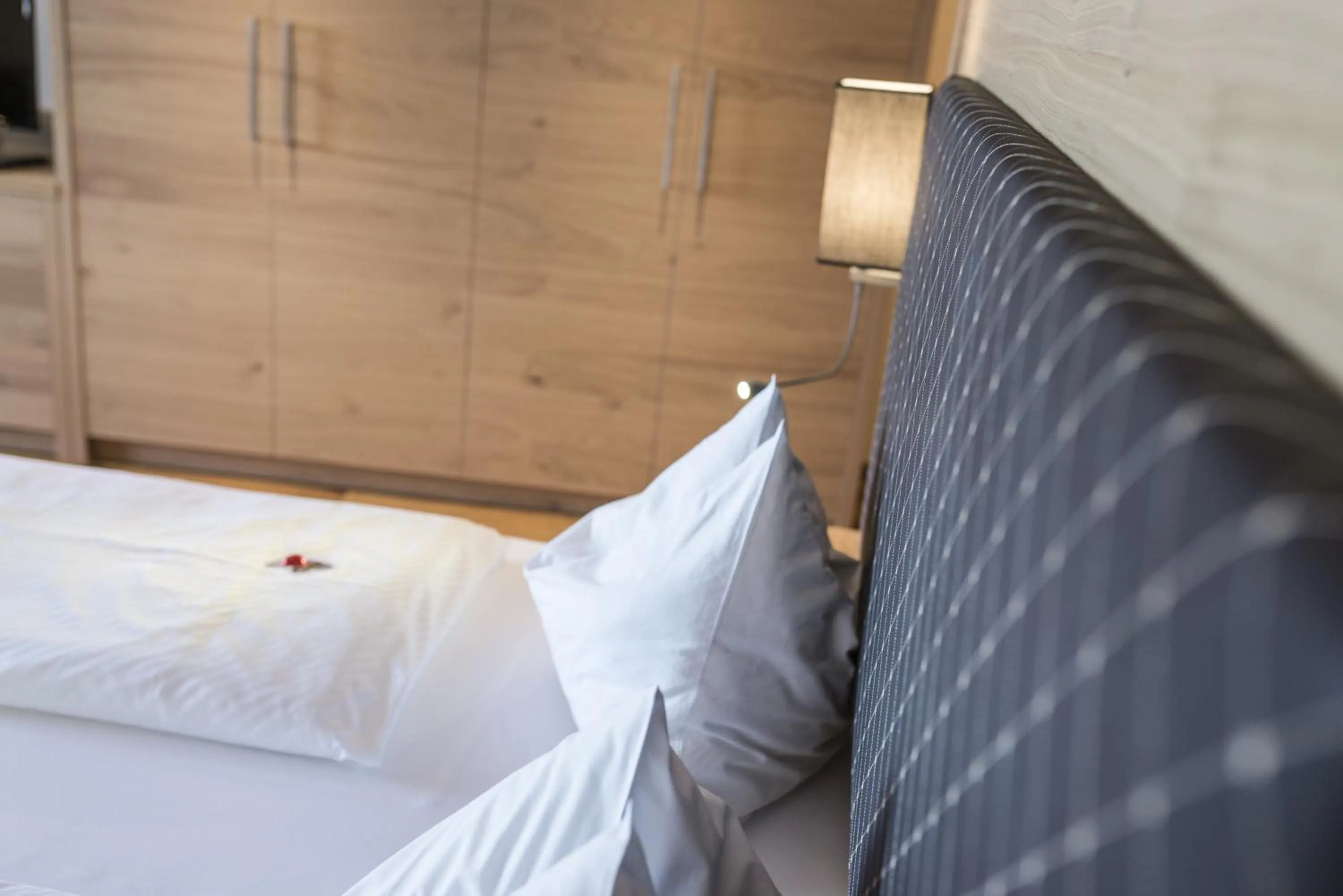 Bed in Panoramahotel Huberhof