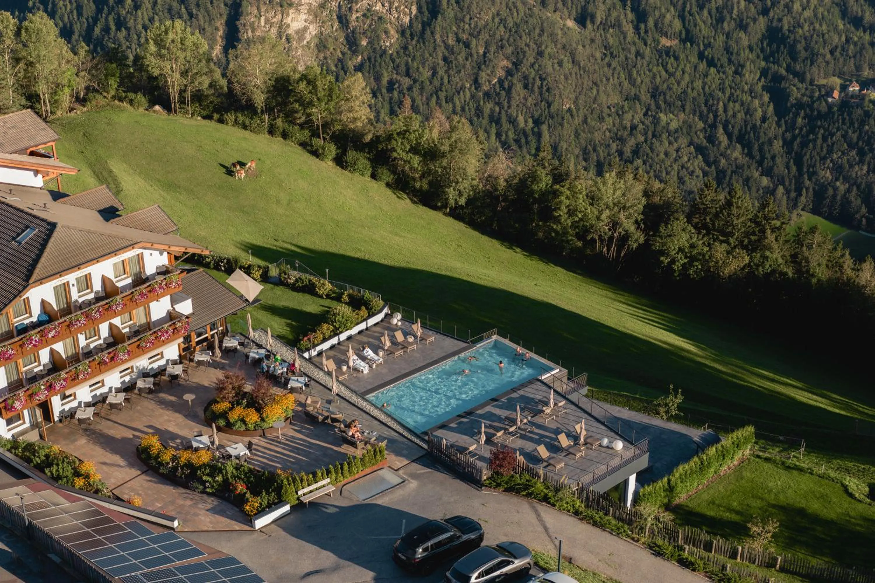 Property building in Panoramahotel Huberhof