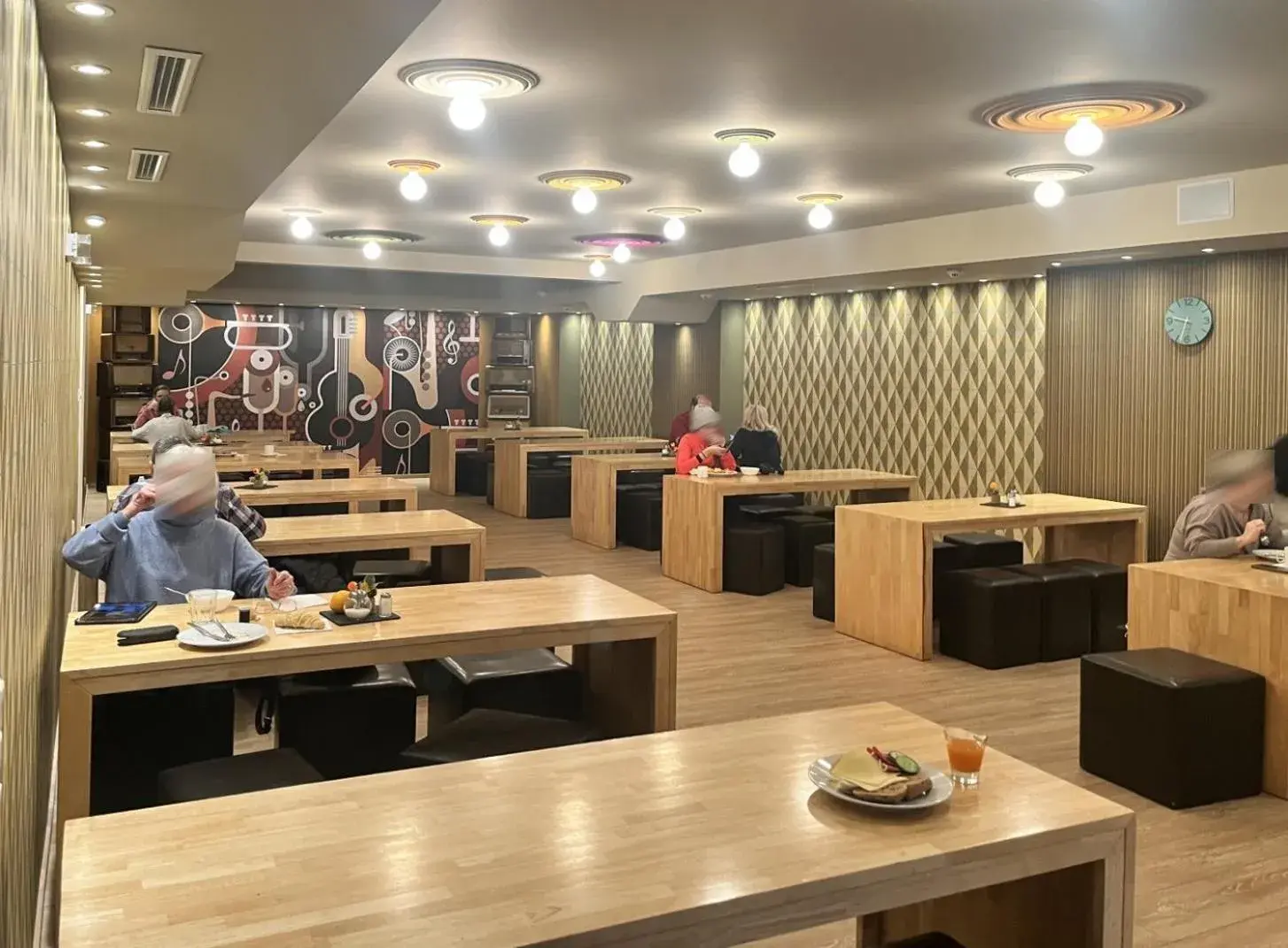 Breakfast in Five Elements Hostel Leipzig Breakfast in Five Elements Hostel Leipzig