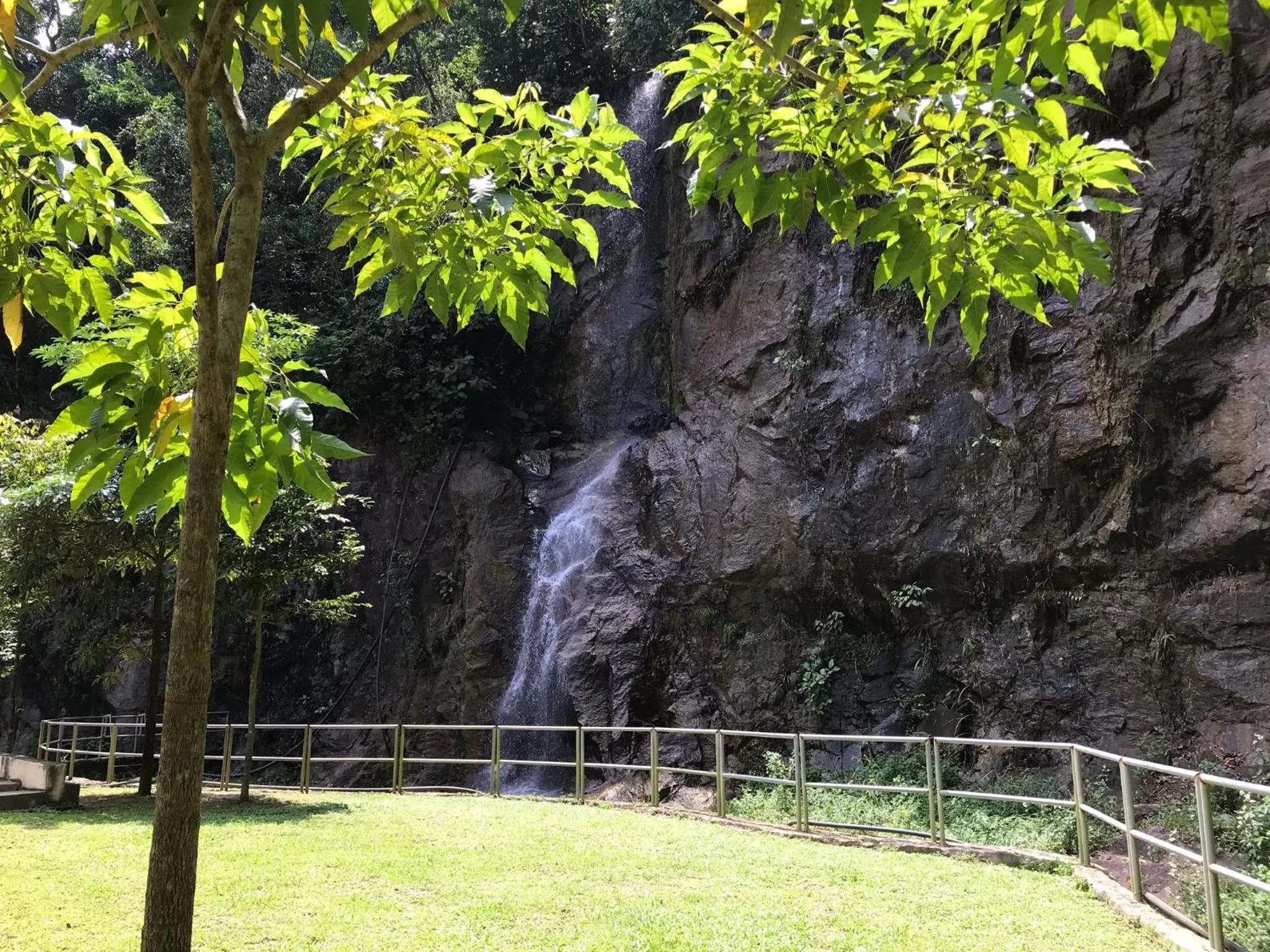 Home Away from Home in Taiping - 3R4B Family & Group Friendly!