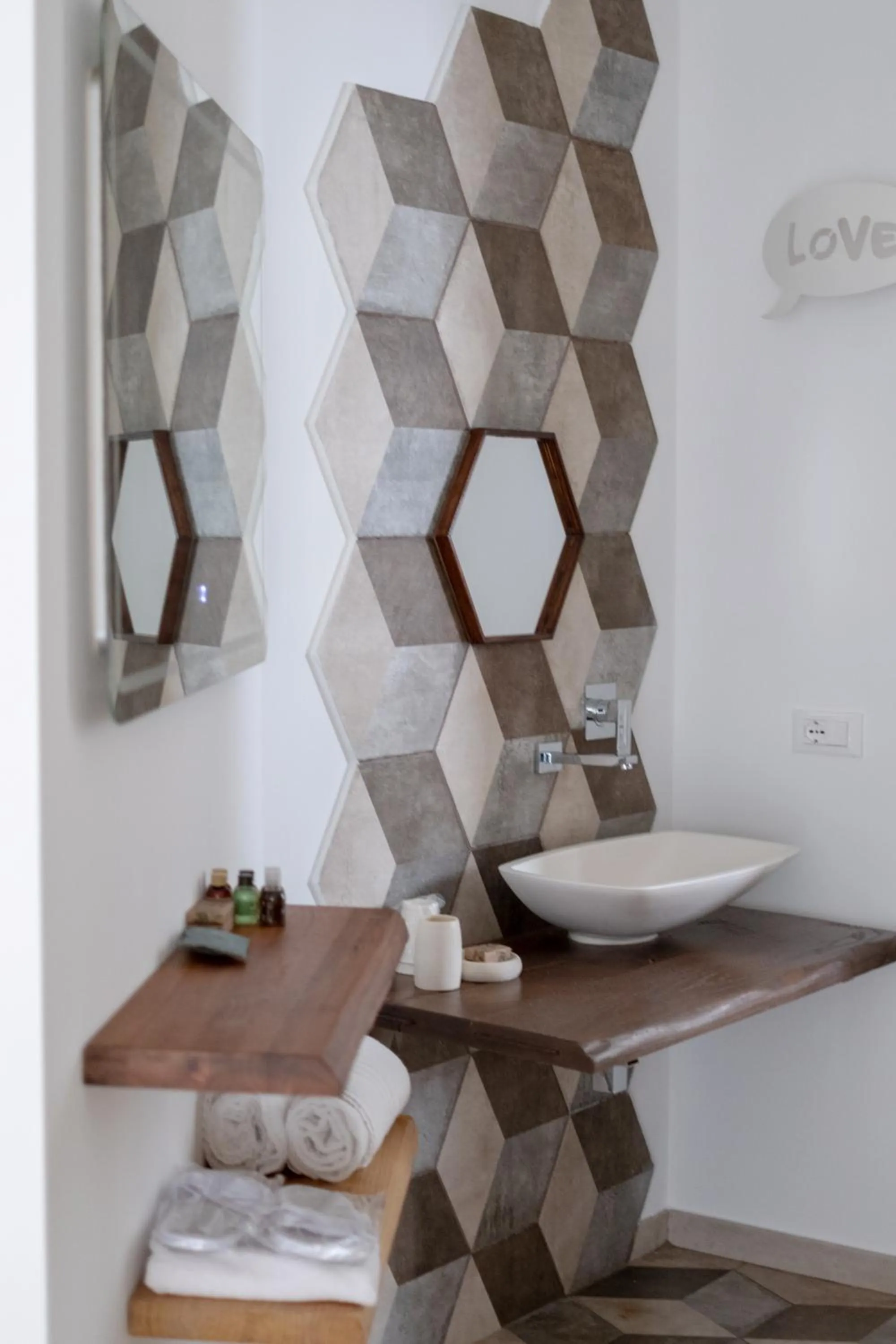 Bathroom in I Lecci Guesthouse