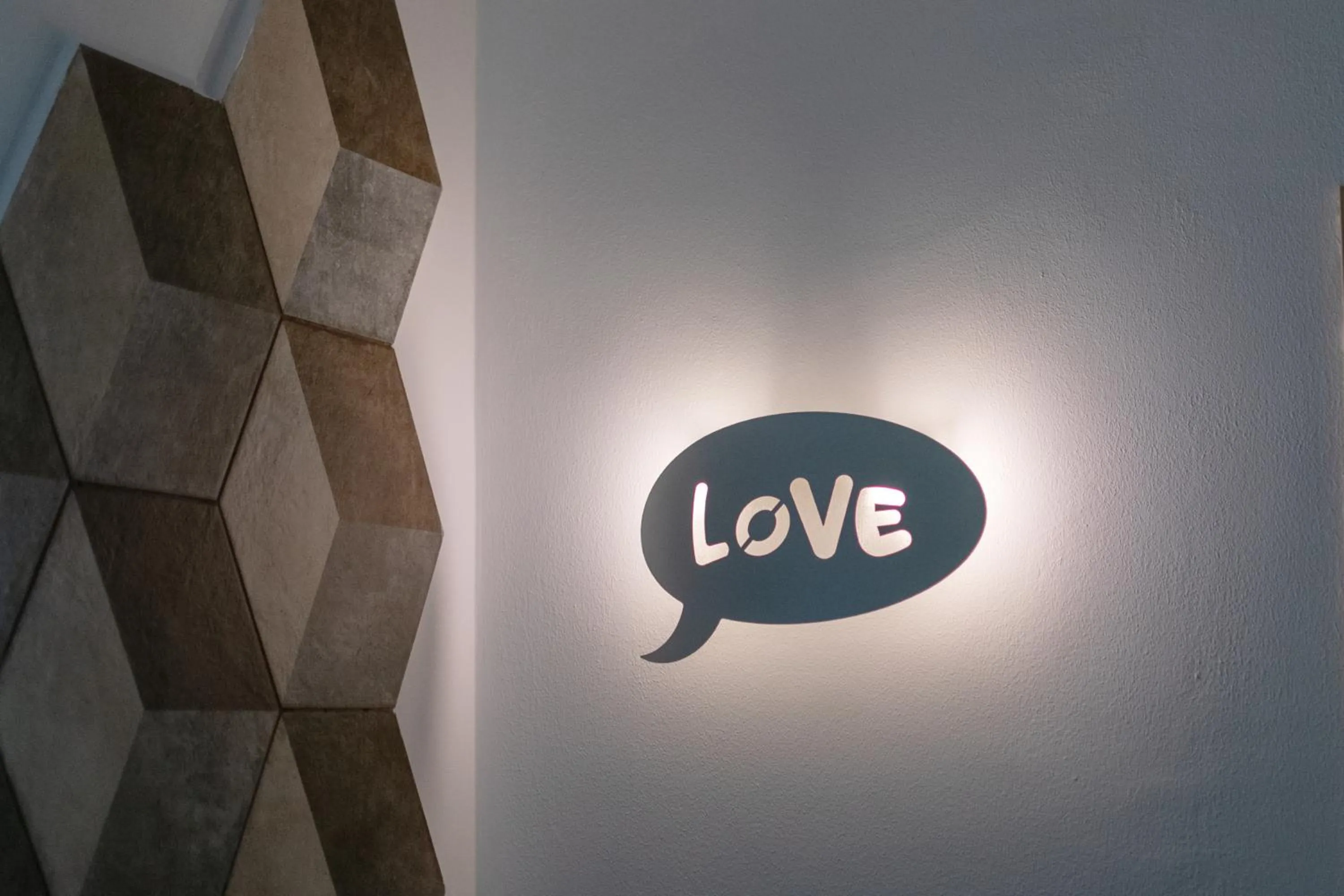 Decorative detail in I Lecci Guesthouse