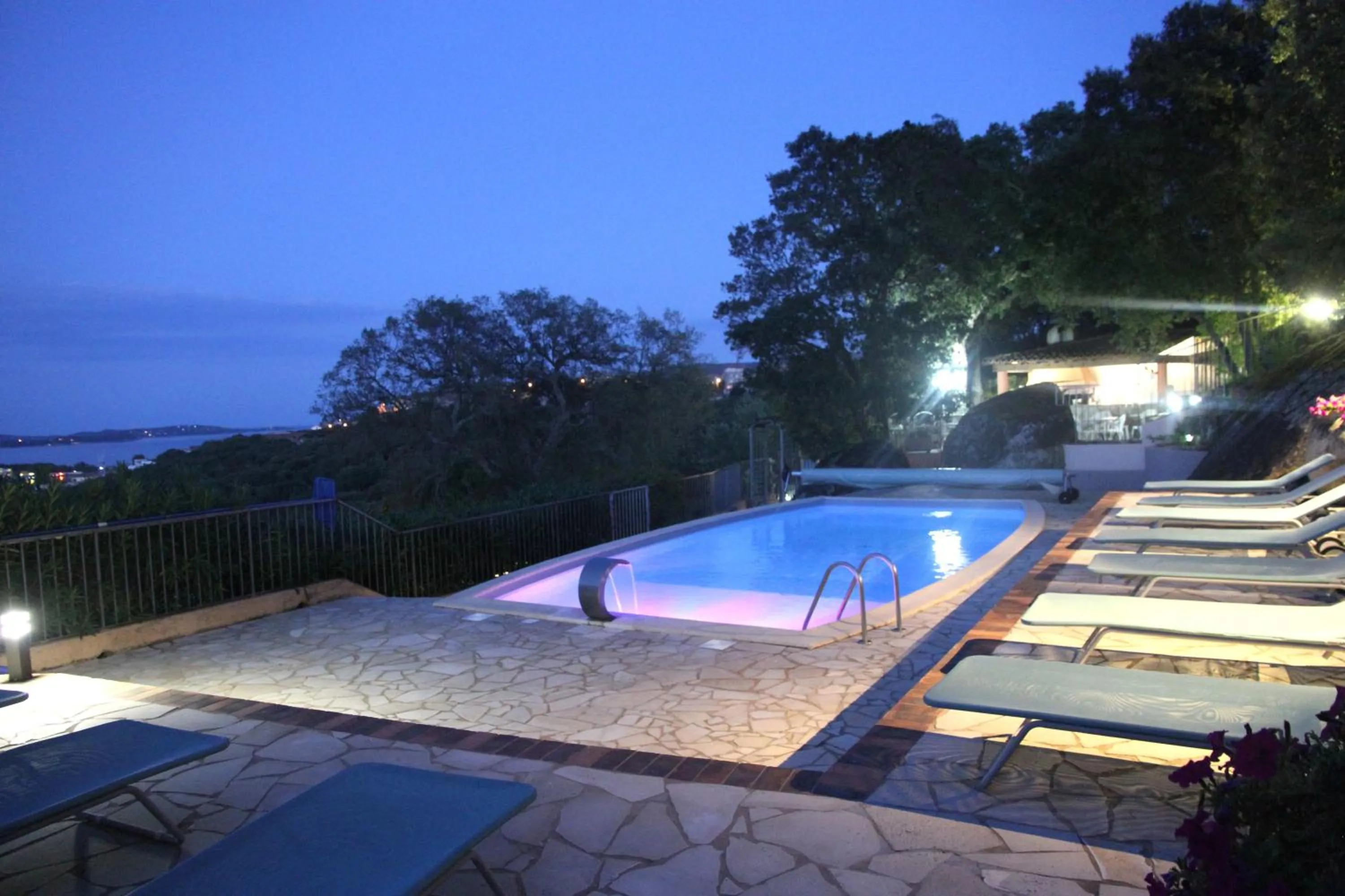 Swimming pool in Résidence A Licetta