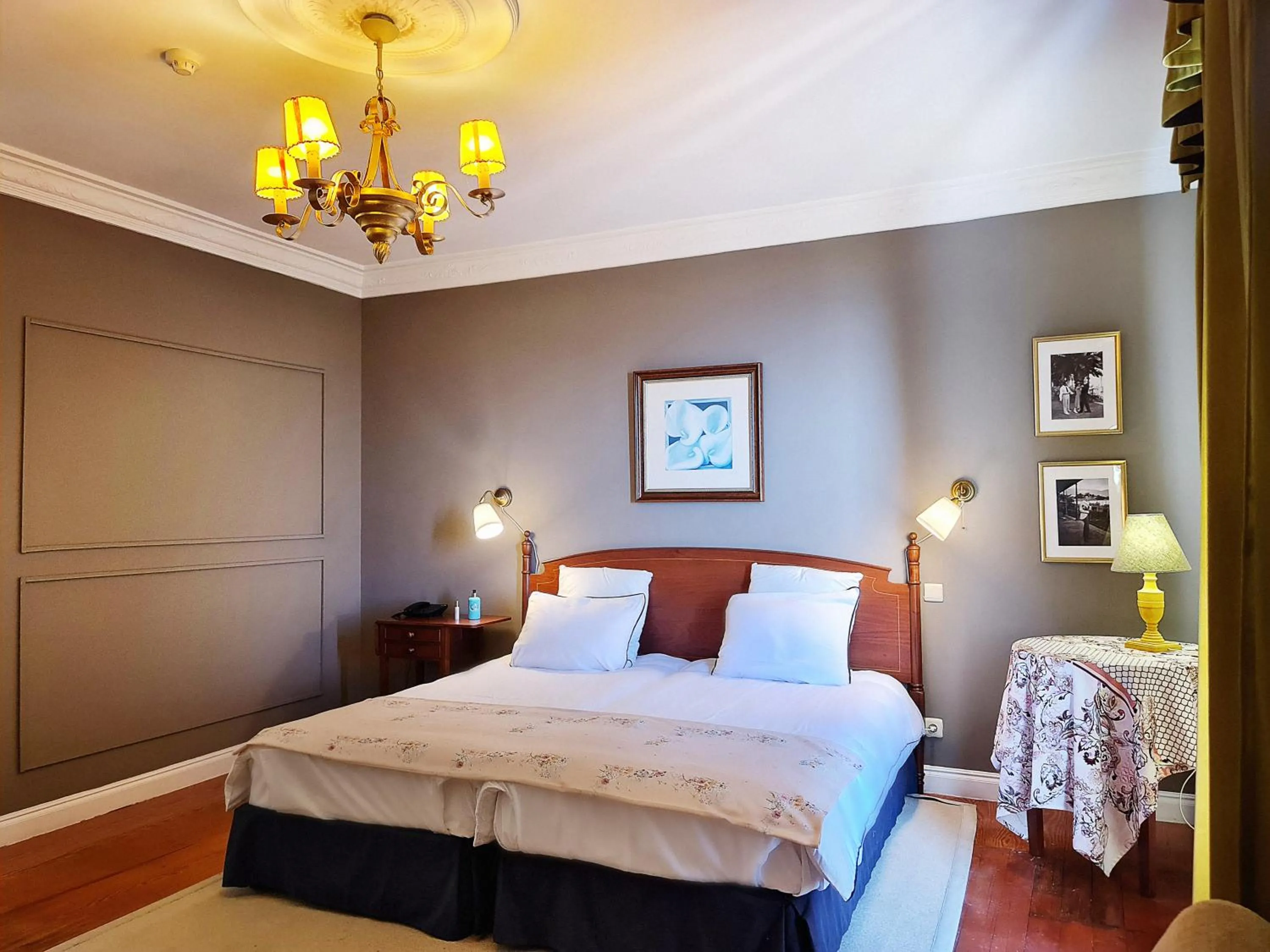 Bed in Villa Alto Boutique Hotel