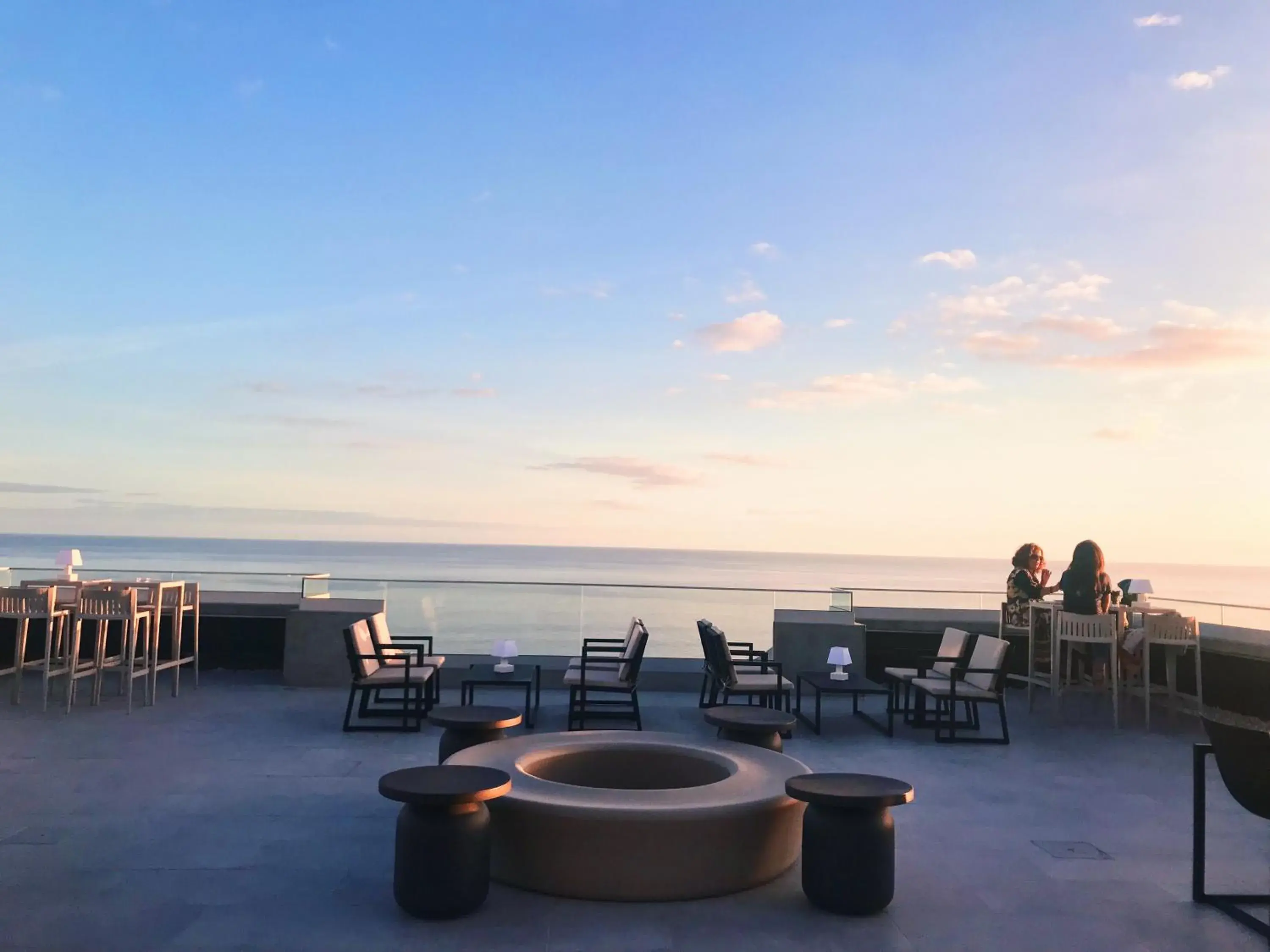 Lounge or bar in Allegro Madeira - Adults Only Lounge or bar in Allegro Madeira - Adults Only