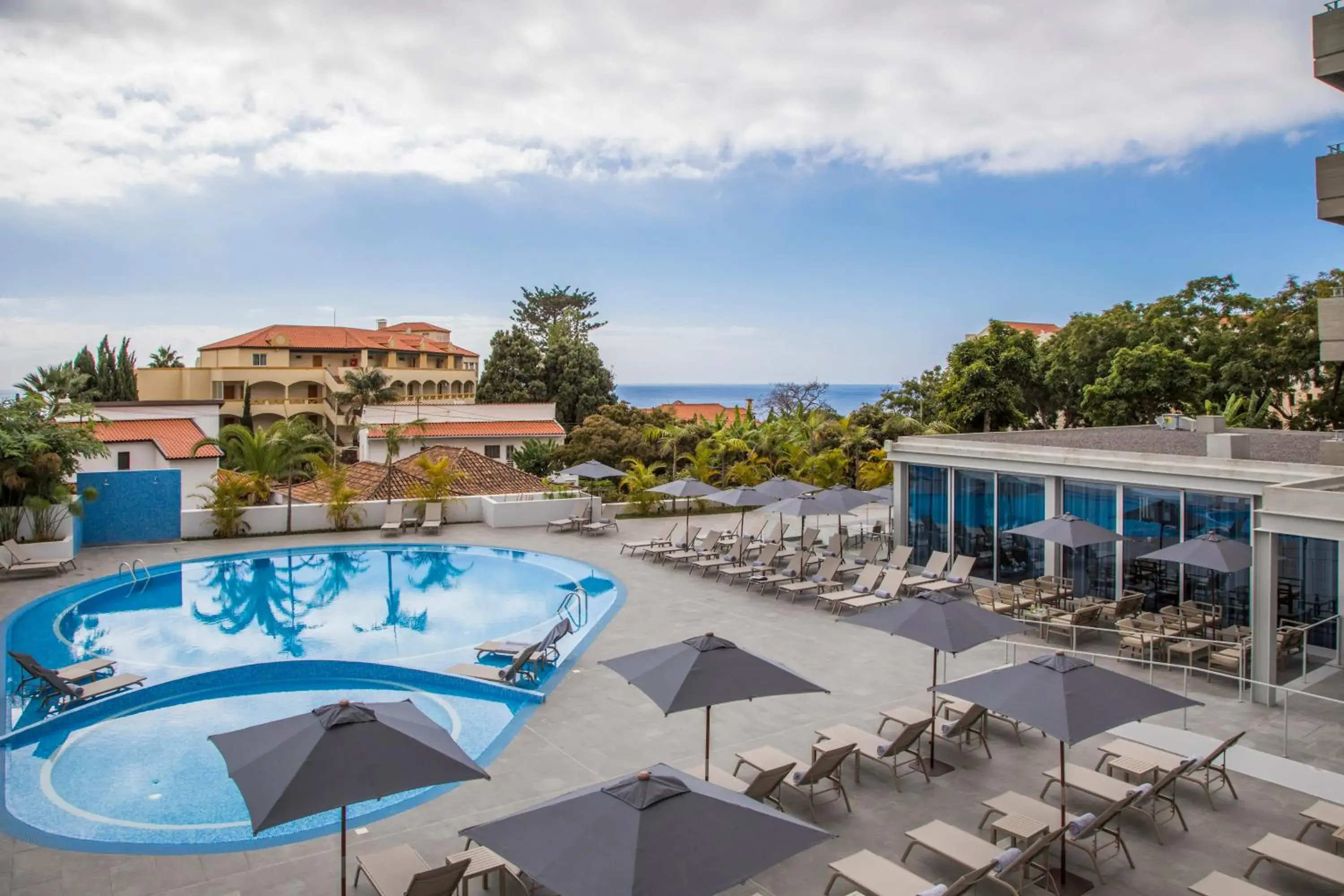 Swimming pool in Allegro Madeira - Adults Only Swimming pool in Allegro Madeira - Adults Only