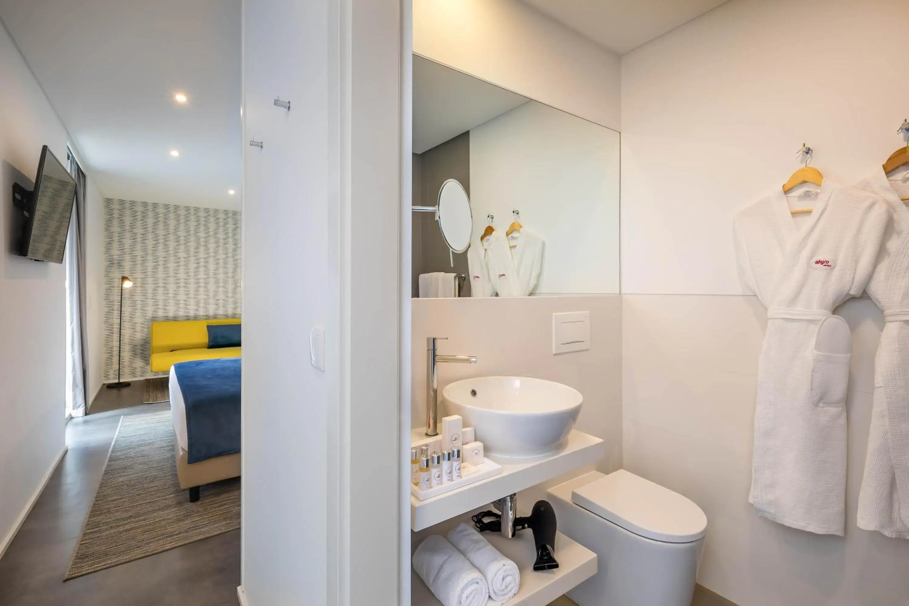 Shower, Bed in Allegro Madeira - Adults Only Shower, Bed in Allegro Madeira - Adults Only