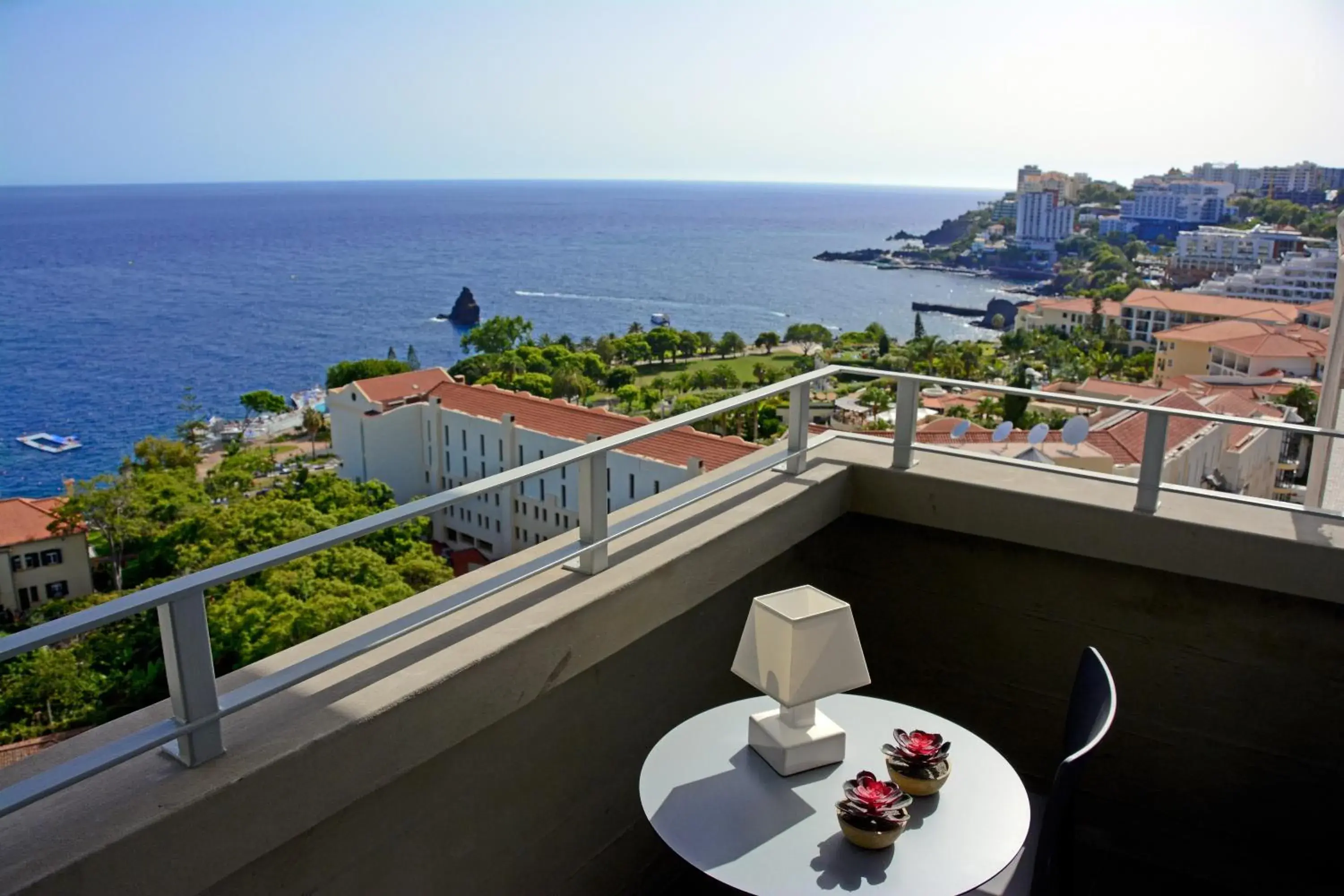 Sea view in Allegro Madeira - Adults Only Sea view in Allegro Madeira - Adults Only