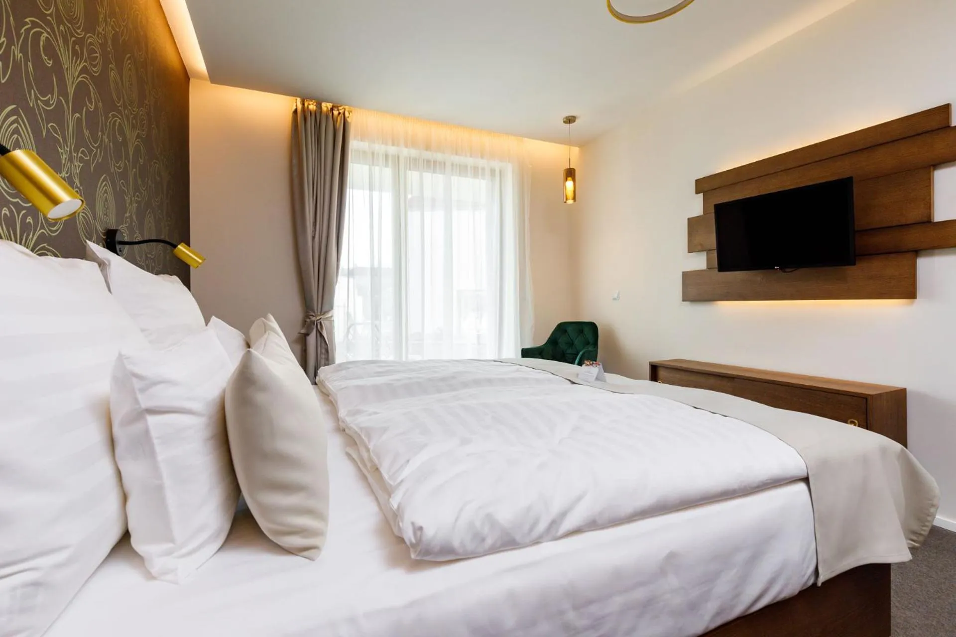 TV and multimedia, Bed in Hotel Historia Malomkert