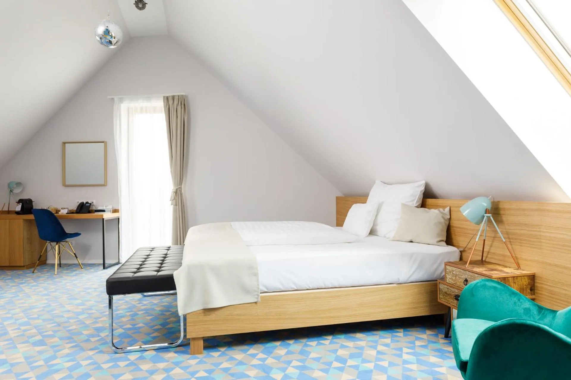 Photo of the whole room, Bed in Hotel Historia Malomkert