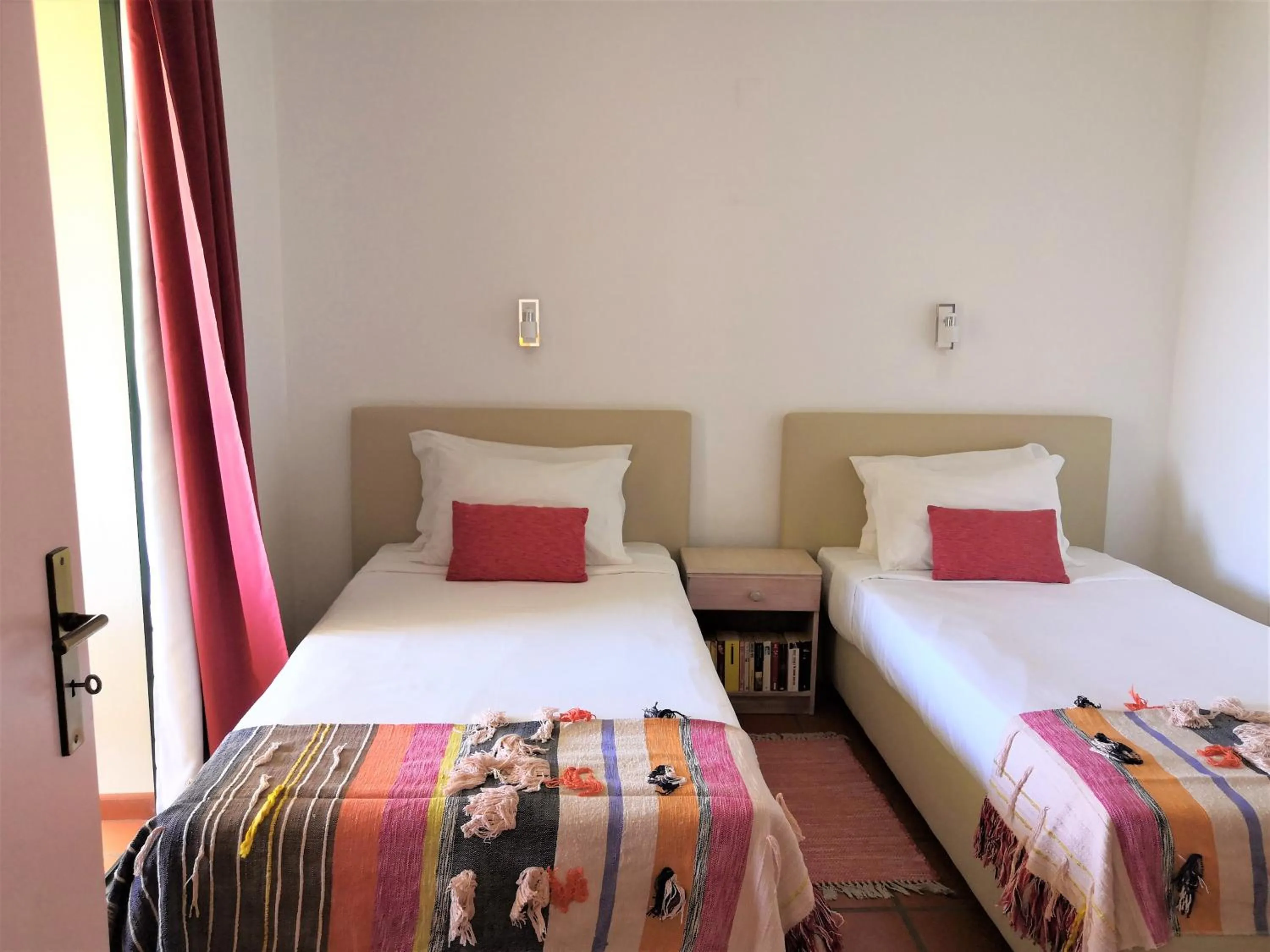 Bedroom, Bed in Apartamentos Quinta Mae dos Homens