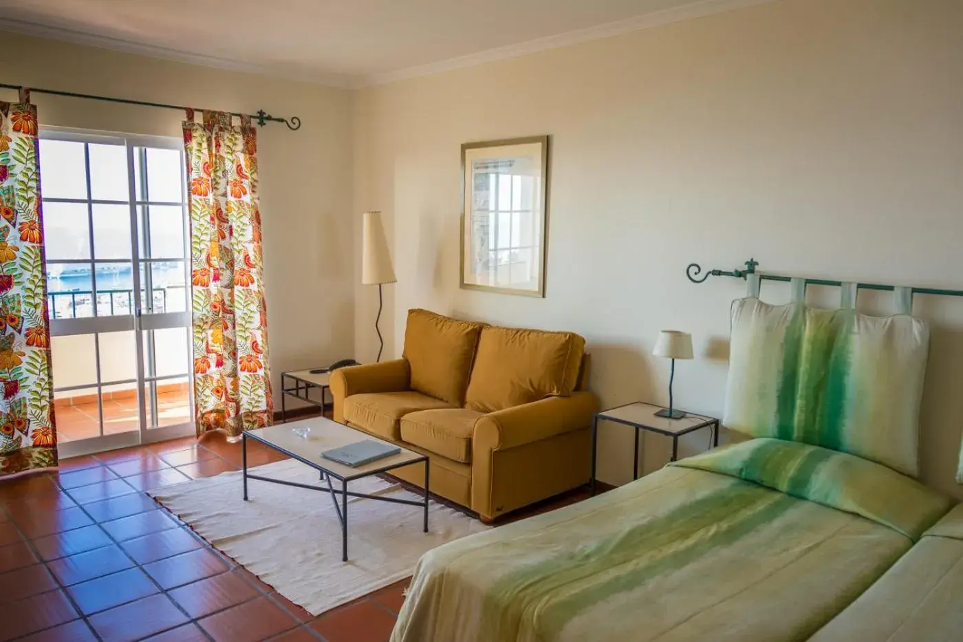 Living room, Bed in Apartamentos Quinta Mae dos Homens Living room, Bed in Apartamentos Quinta Mae dos Homens