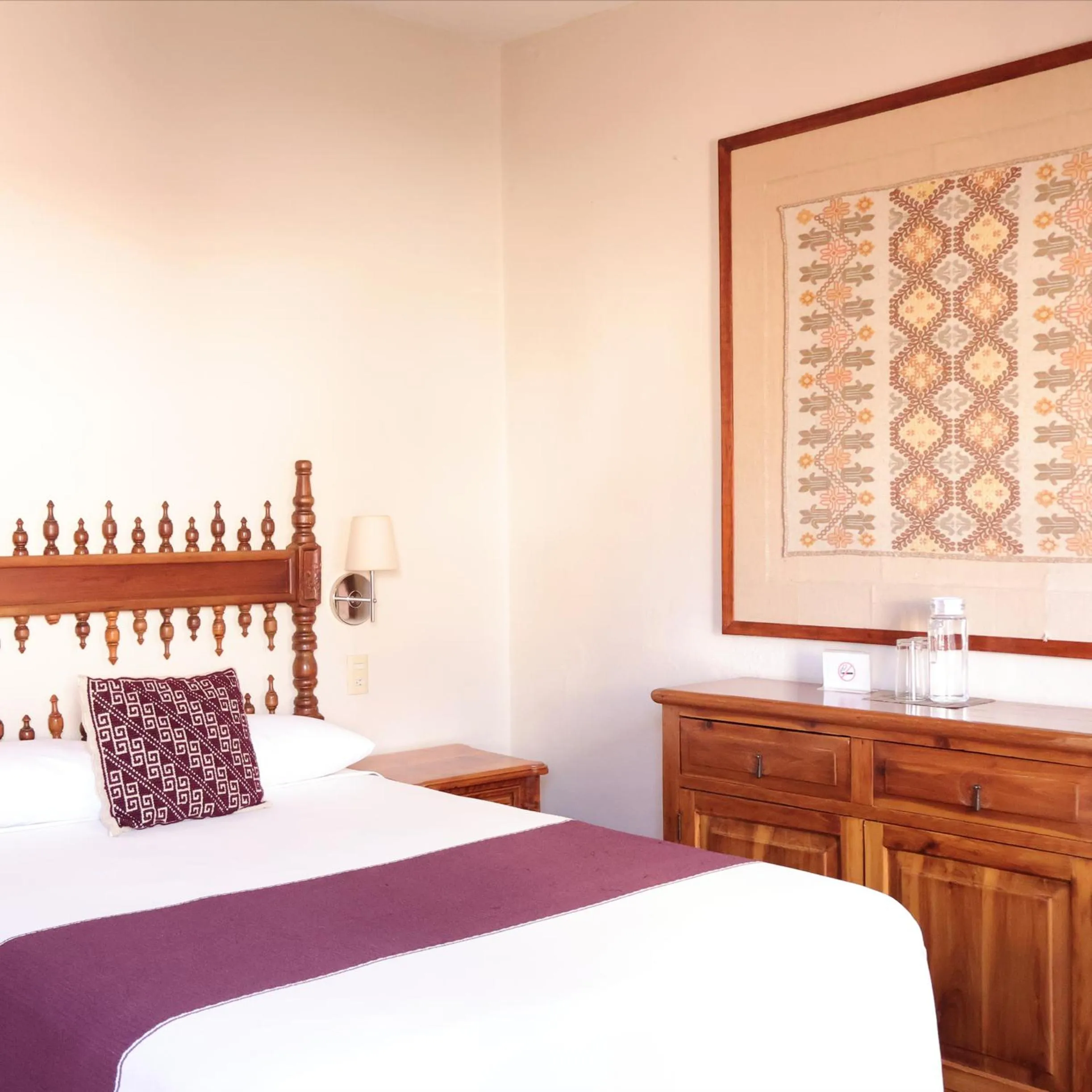 Bed in Hotel los Arcos