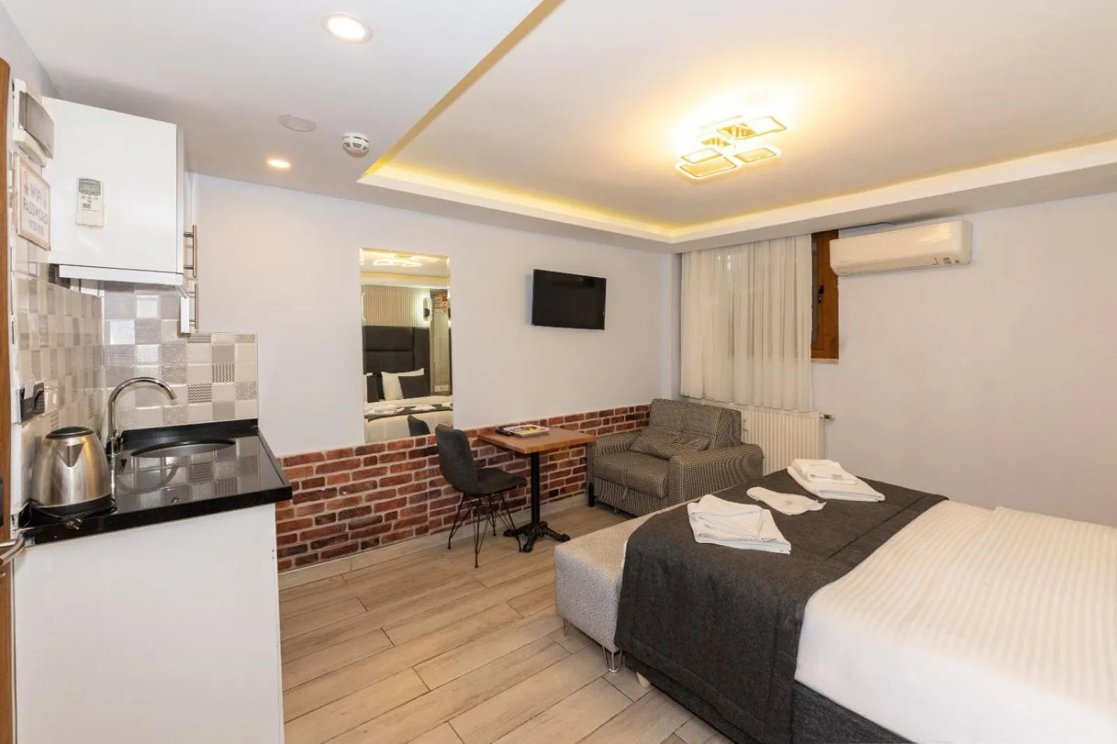 Bed in T-Square Residence