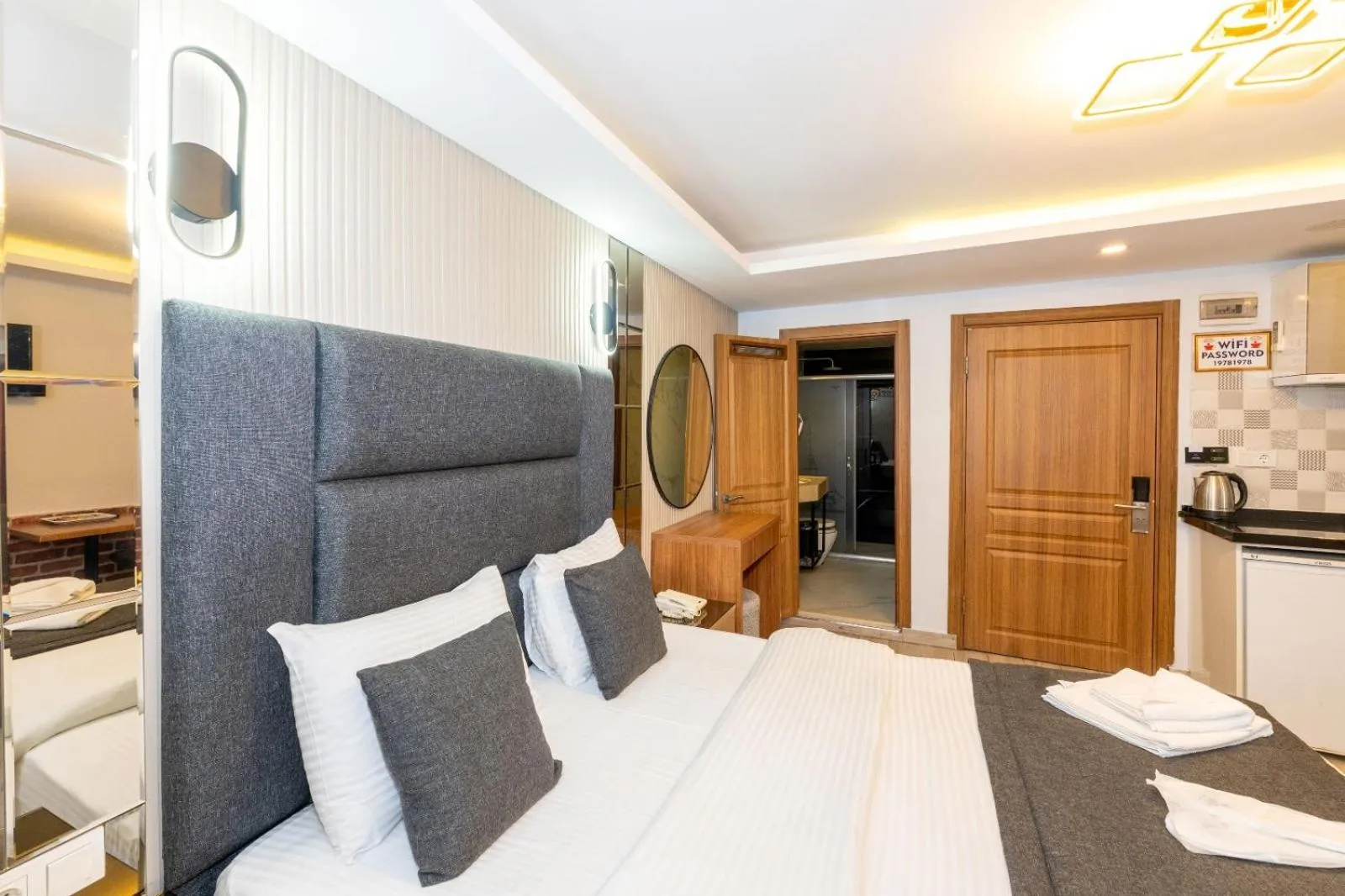 Bed in T-Square Residence