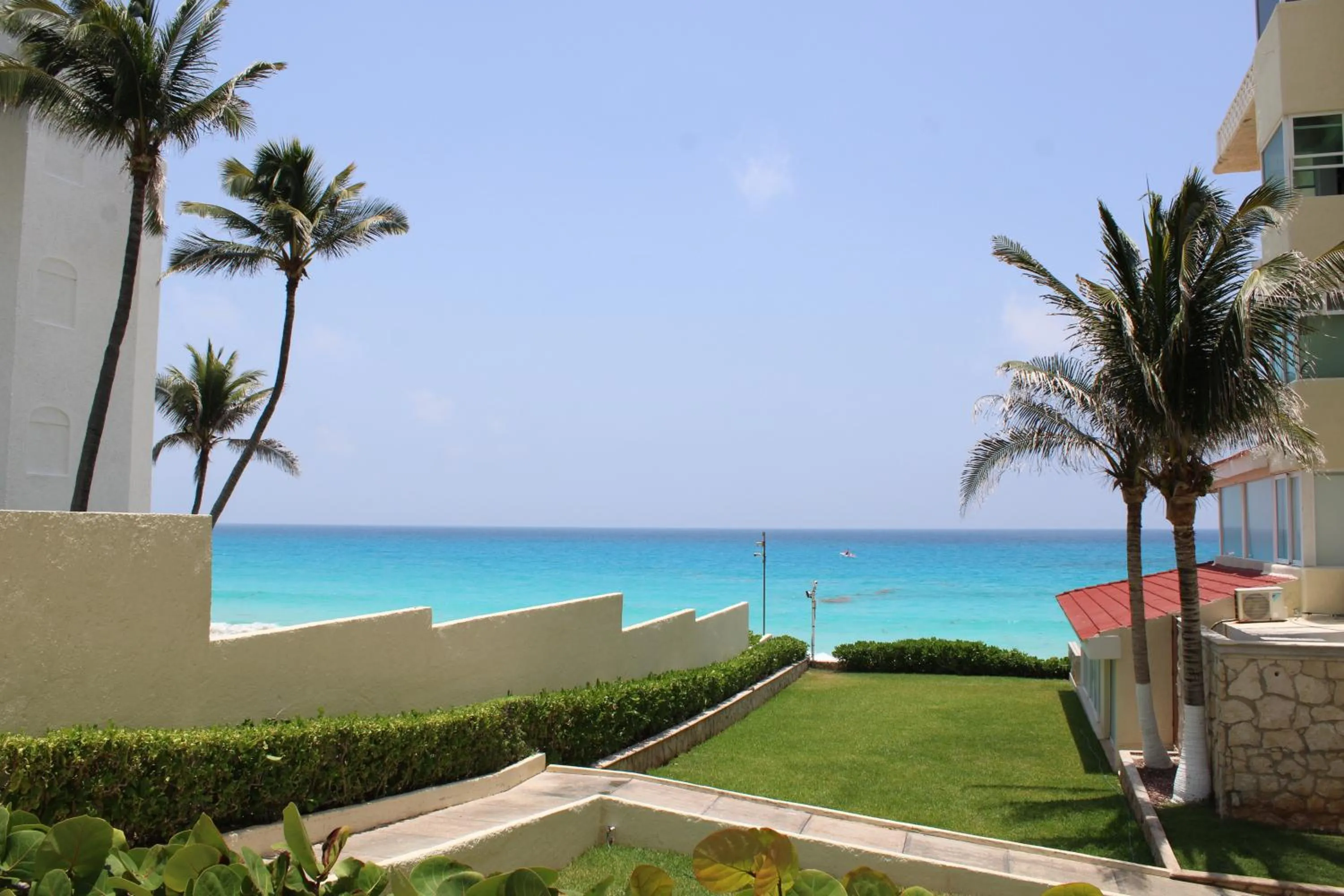 Garden in BSEA Cancun Plaza Hotel