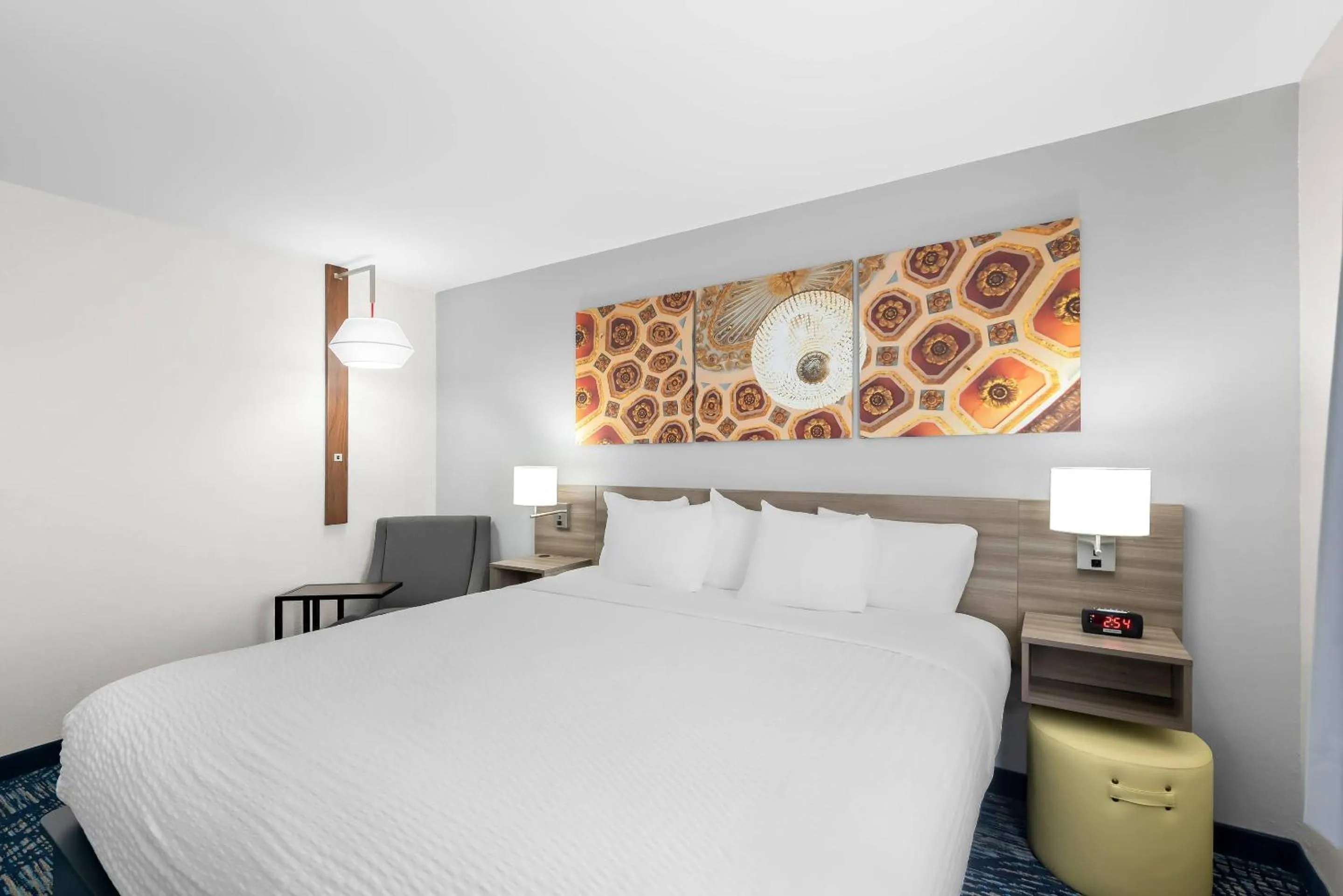 Bedroom, Bed in Clarion Pointe