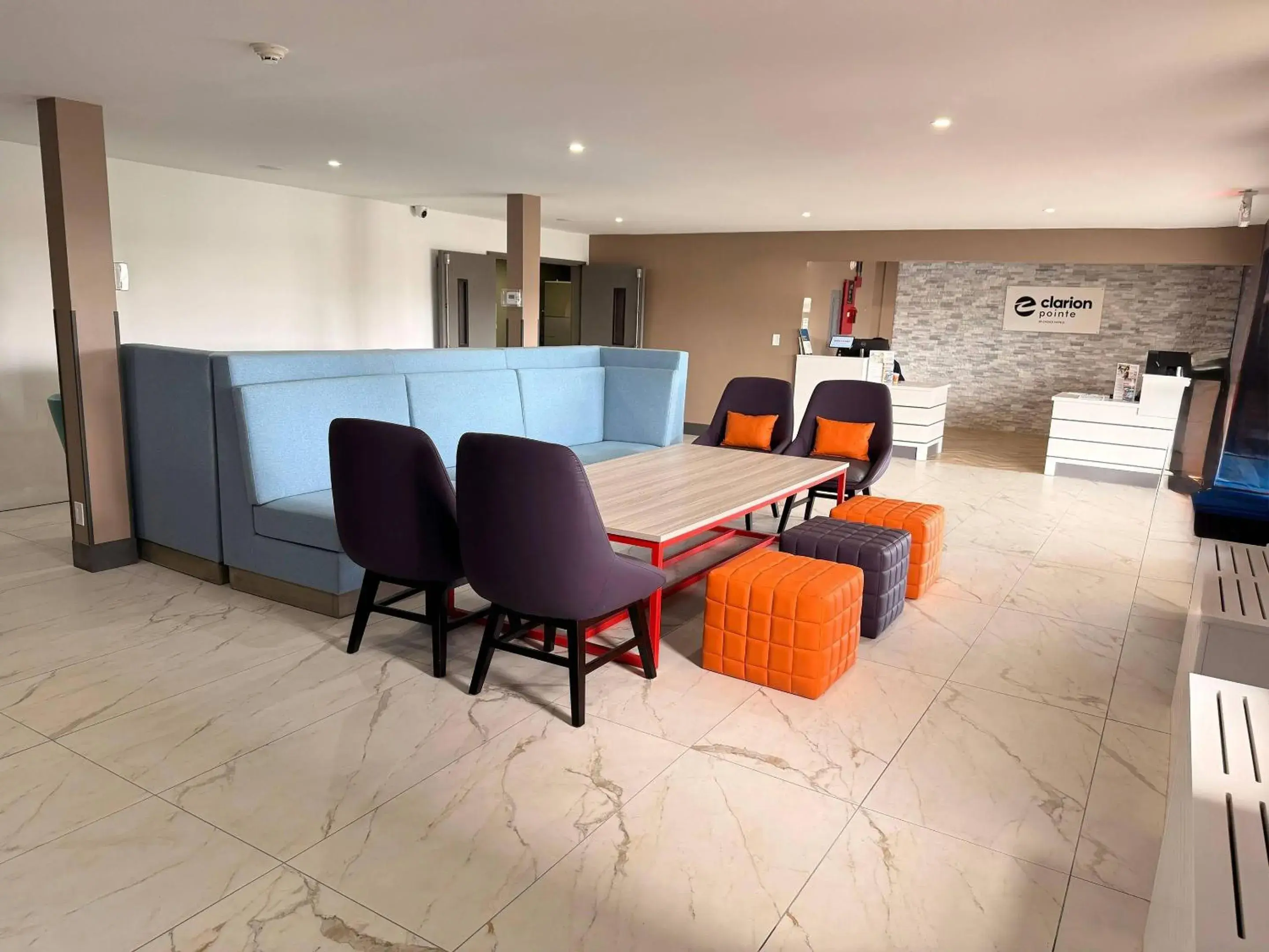 Lobby or reception in Clarion Pointe Lobby or reception in Clarion Pointe