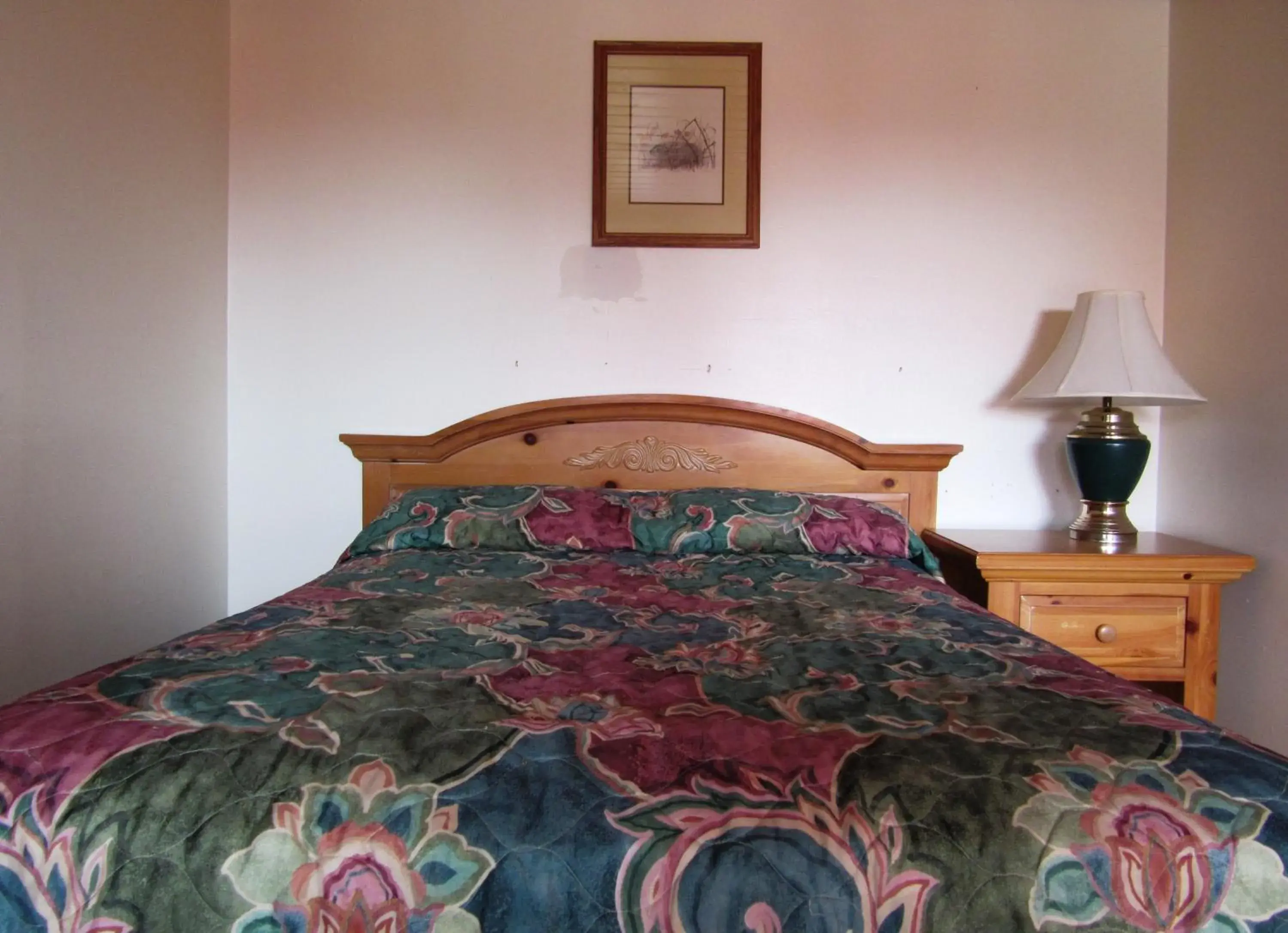 Deluxe Double and Twin Room in Travelers Lodge Deluxe Double and Twin Room in Travelers Lodge