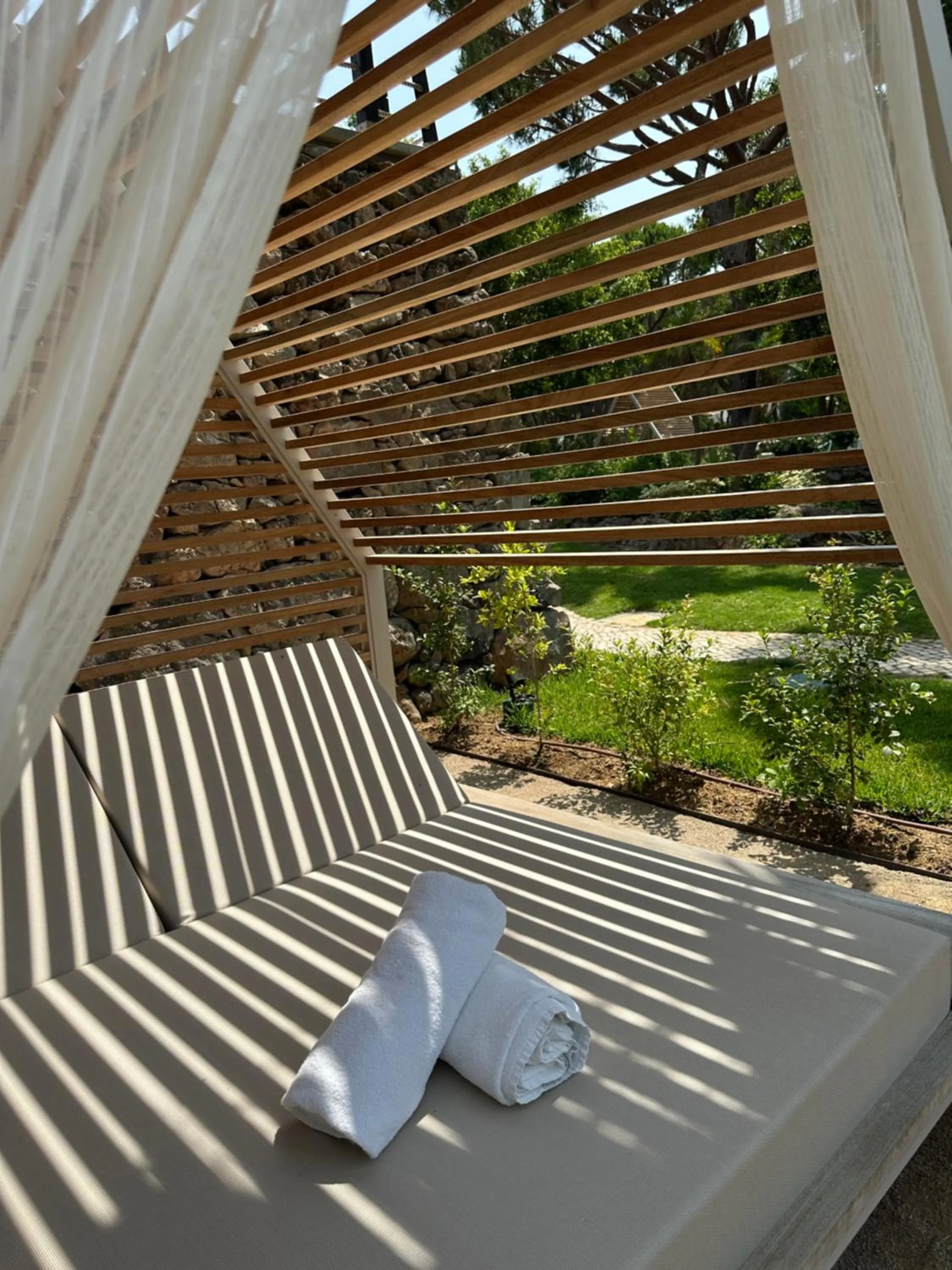 Garden in Falésia Hotel - Adults Only