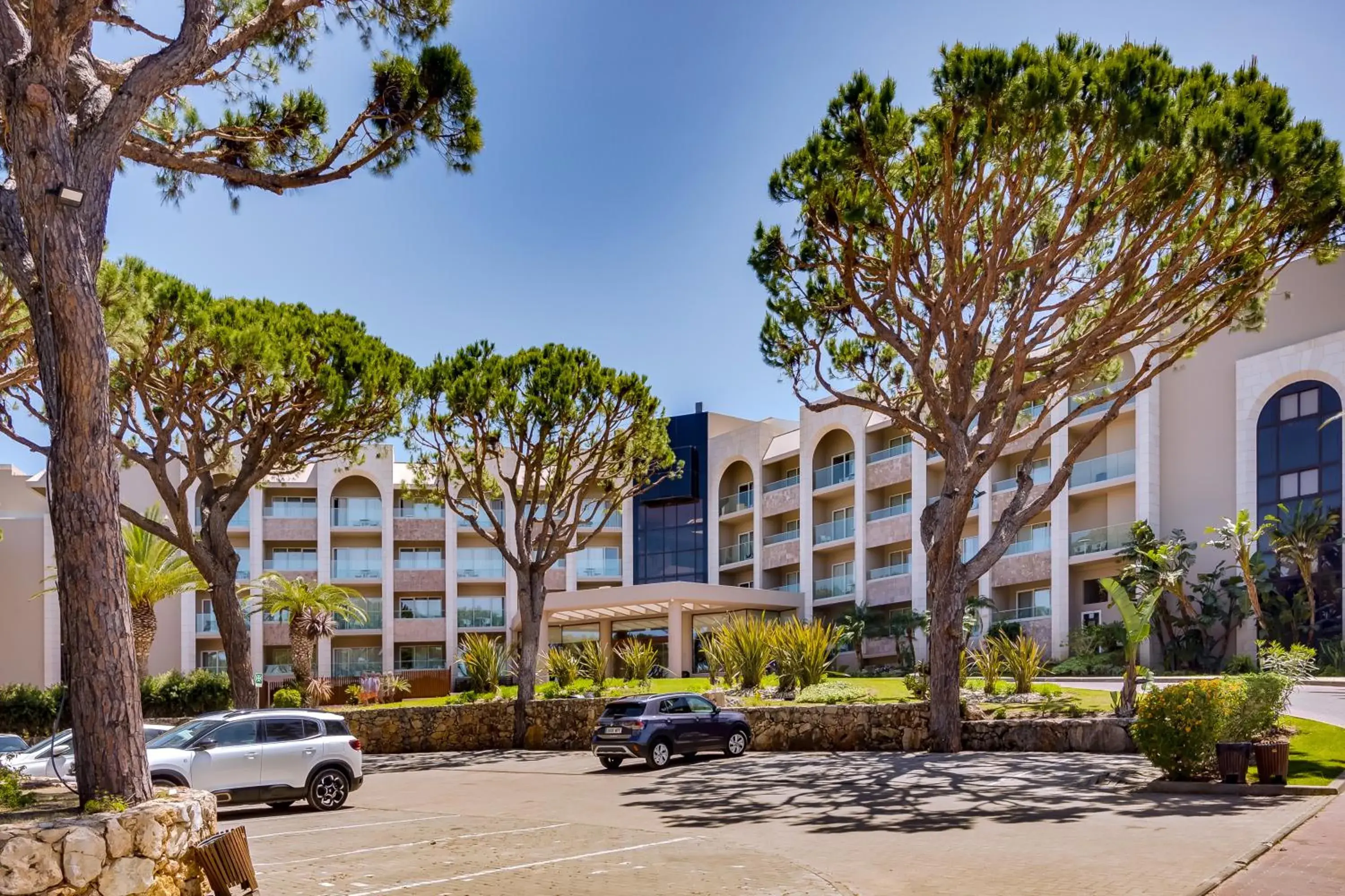 Facade/entrance in Falésia Hotel - Adults Only Facade/entrance in Falésia Hotel - Adults Only