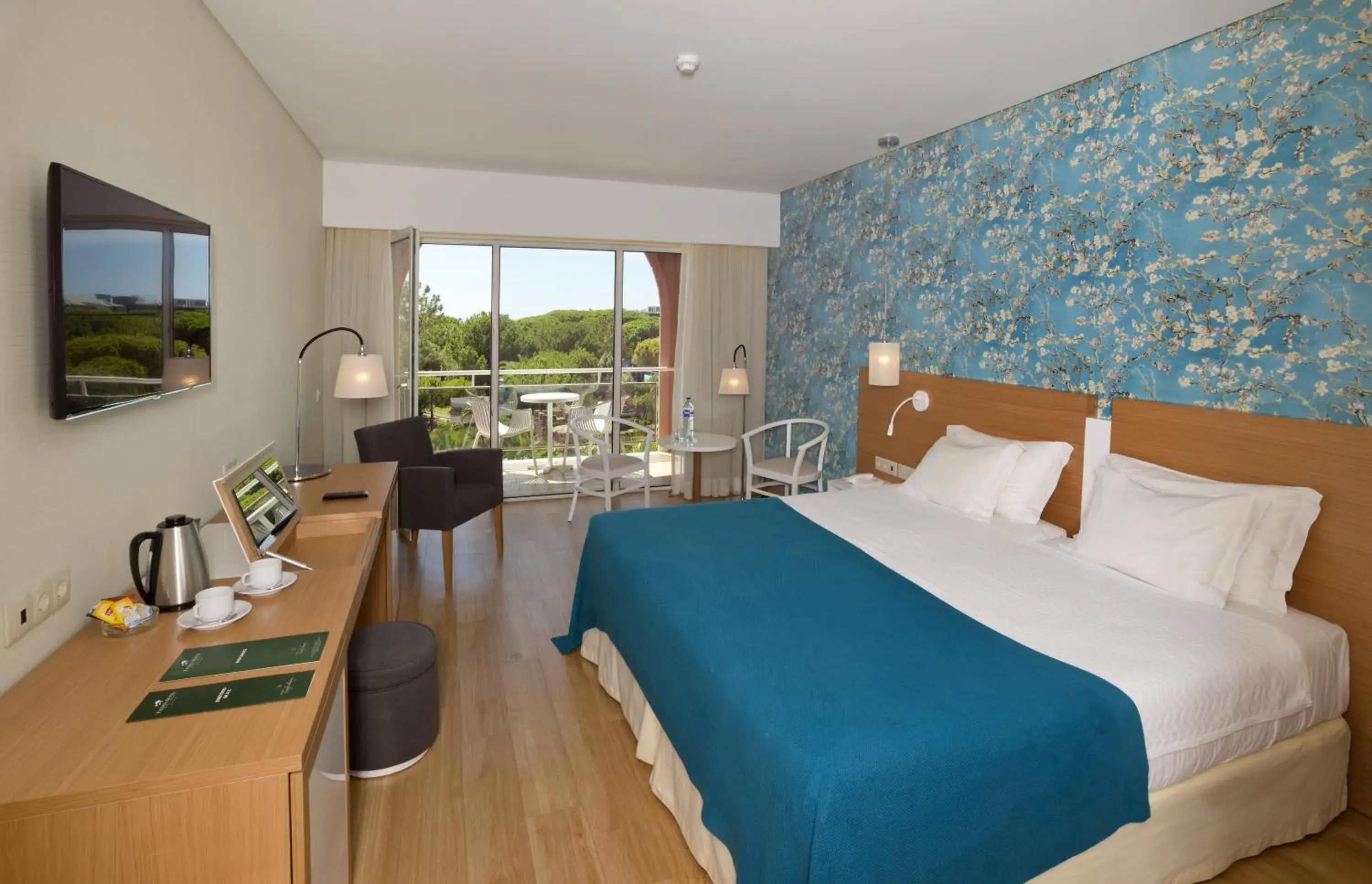 Bedroom, Bed in Falésia Hotel - Adults Only Bedroom, Bed in Falésia Hotel - Adults Only