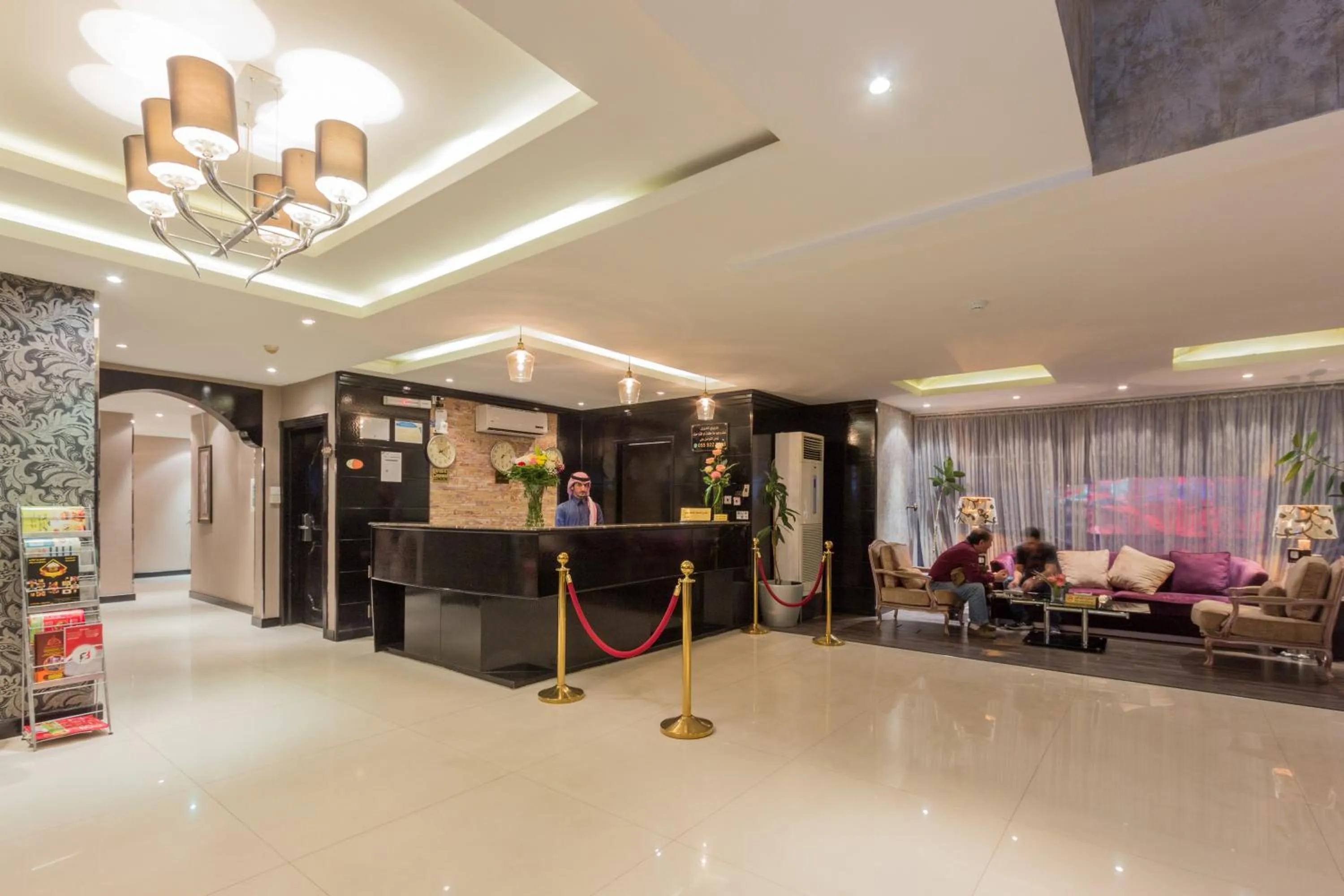 Al Muhaidb Al Diwan - Al Olaya
