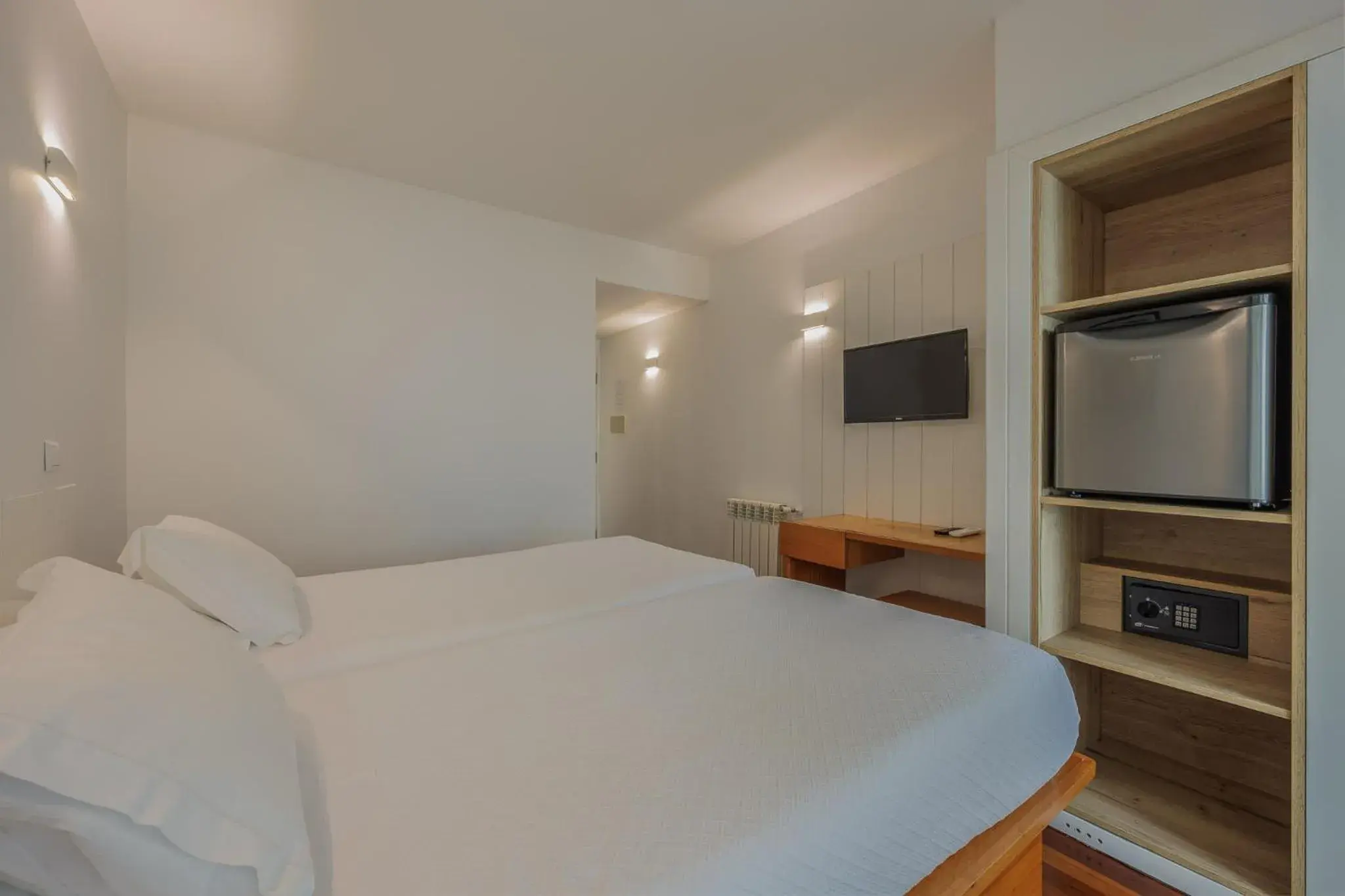 Twin Room in Costa Nova Hotel Twin Room in Costa Nova Hotel