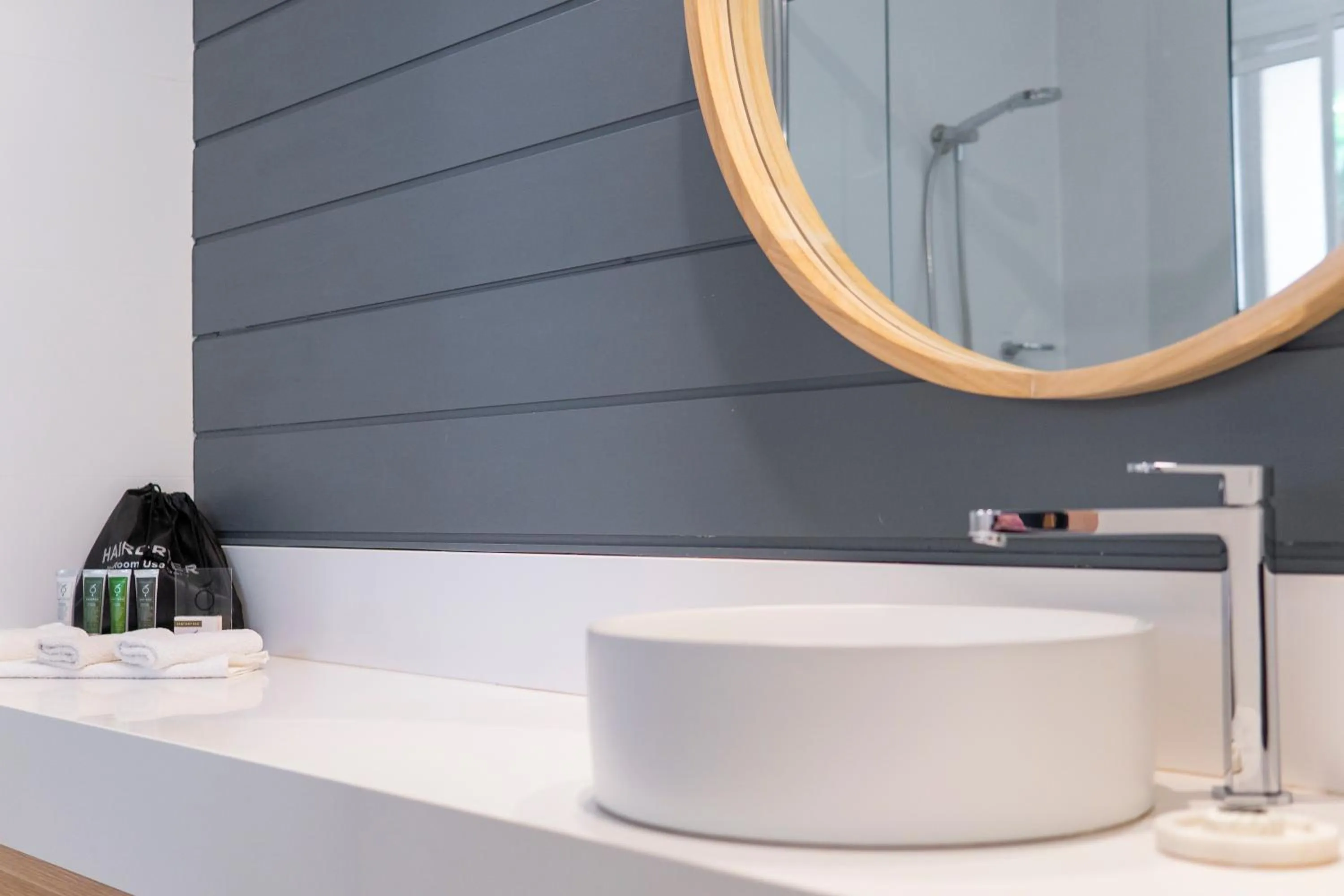 Bathroom in The Quarters, an Ascend Collection Hotel