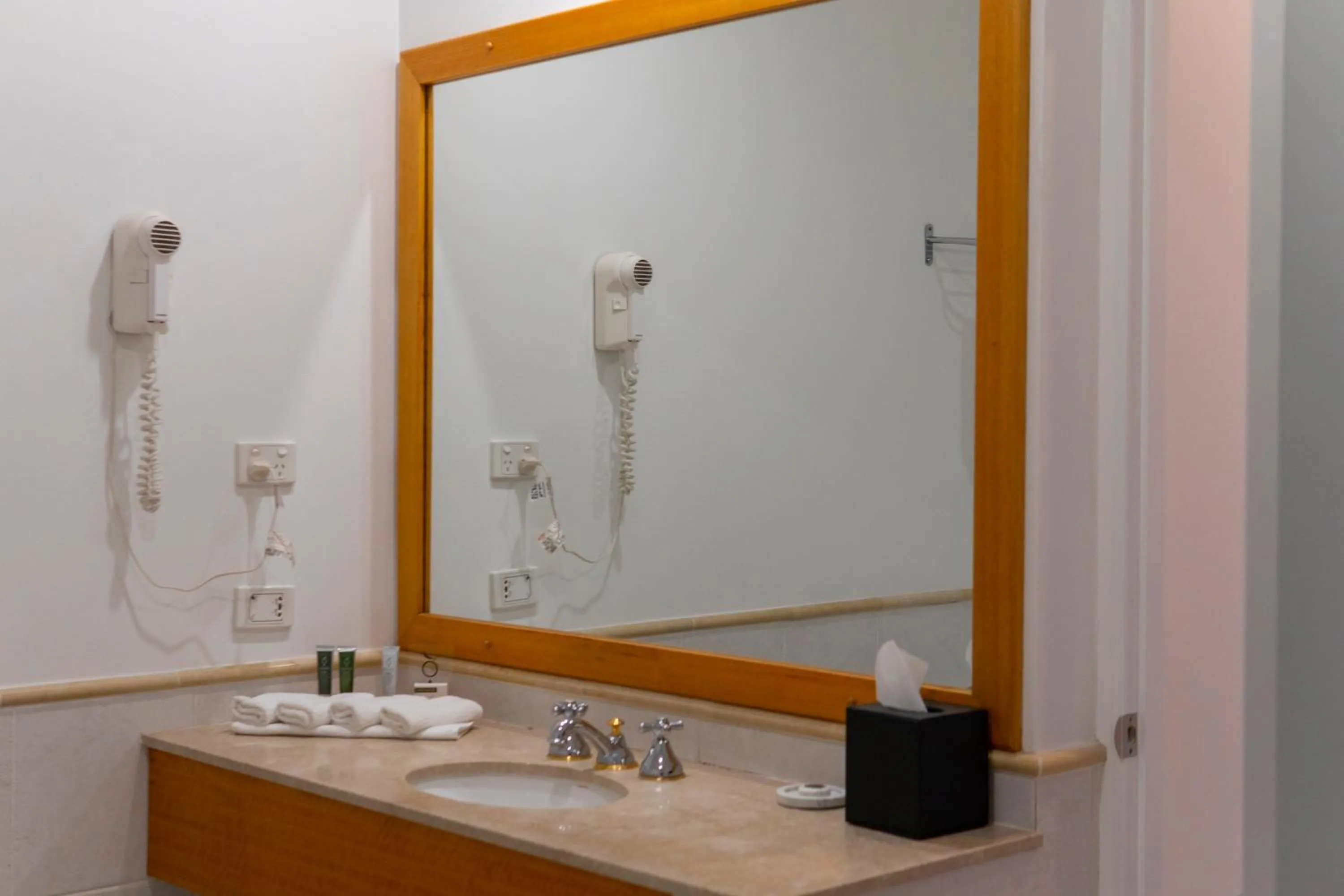 Bathroom in The Quarters, an Ascend Collection Hotel