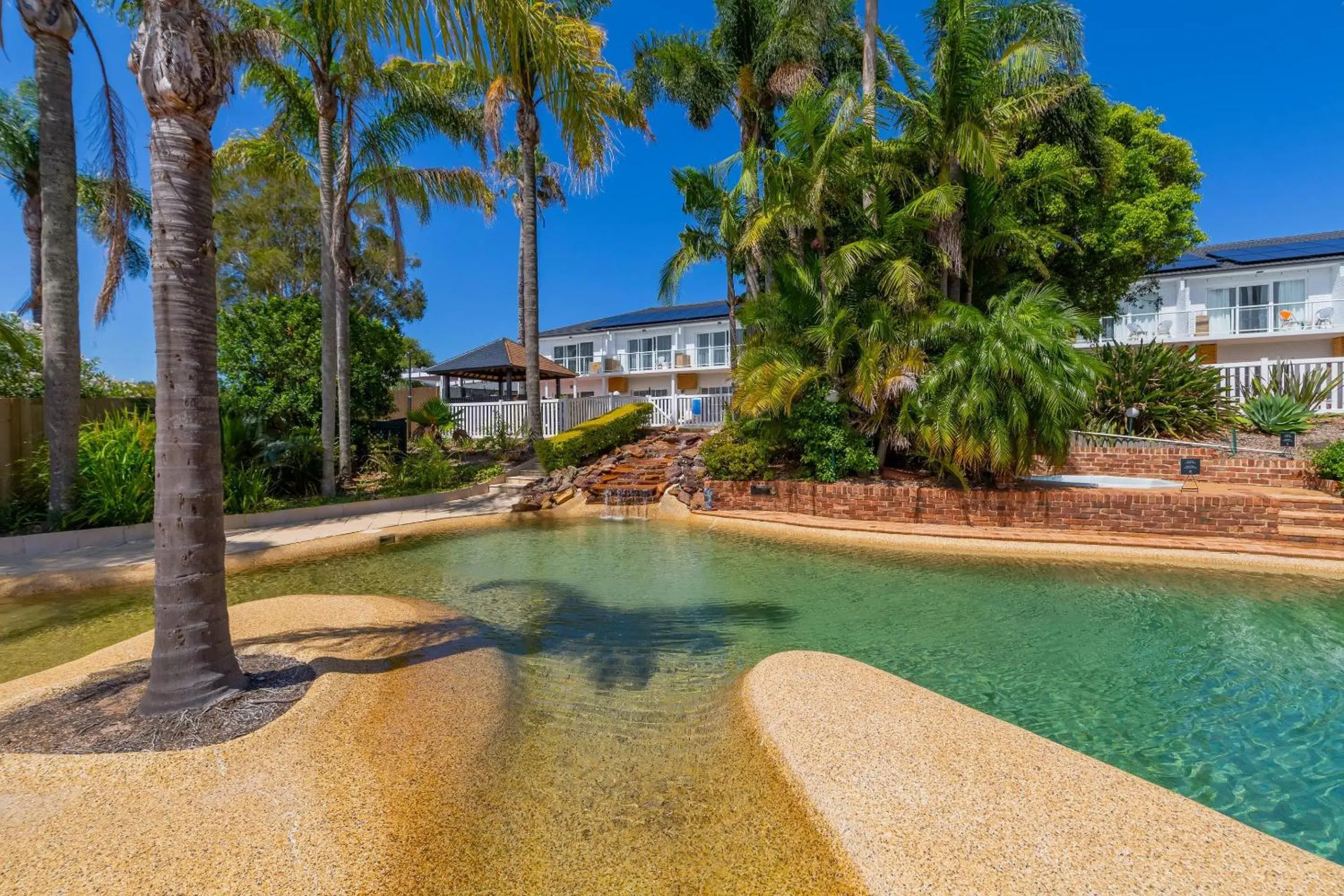 Swimming pool in The Quarters, an Ascend Collection Hotel Swimming pool in The Quarters, an Ascend Collection Hotel