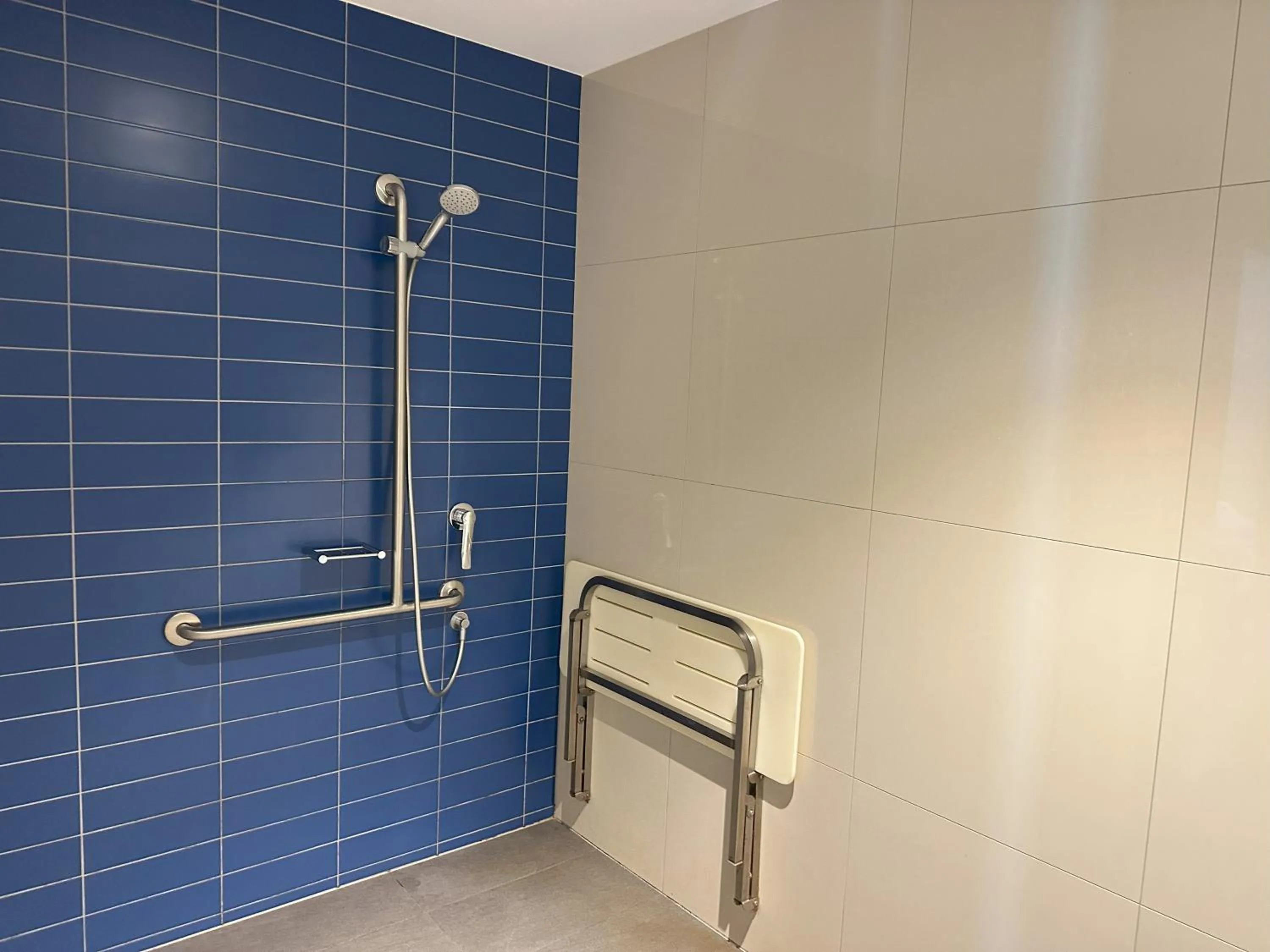 Facility for disabled guests in Global Backpackers Youth Hostel