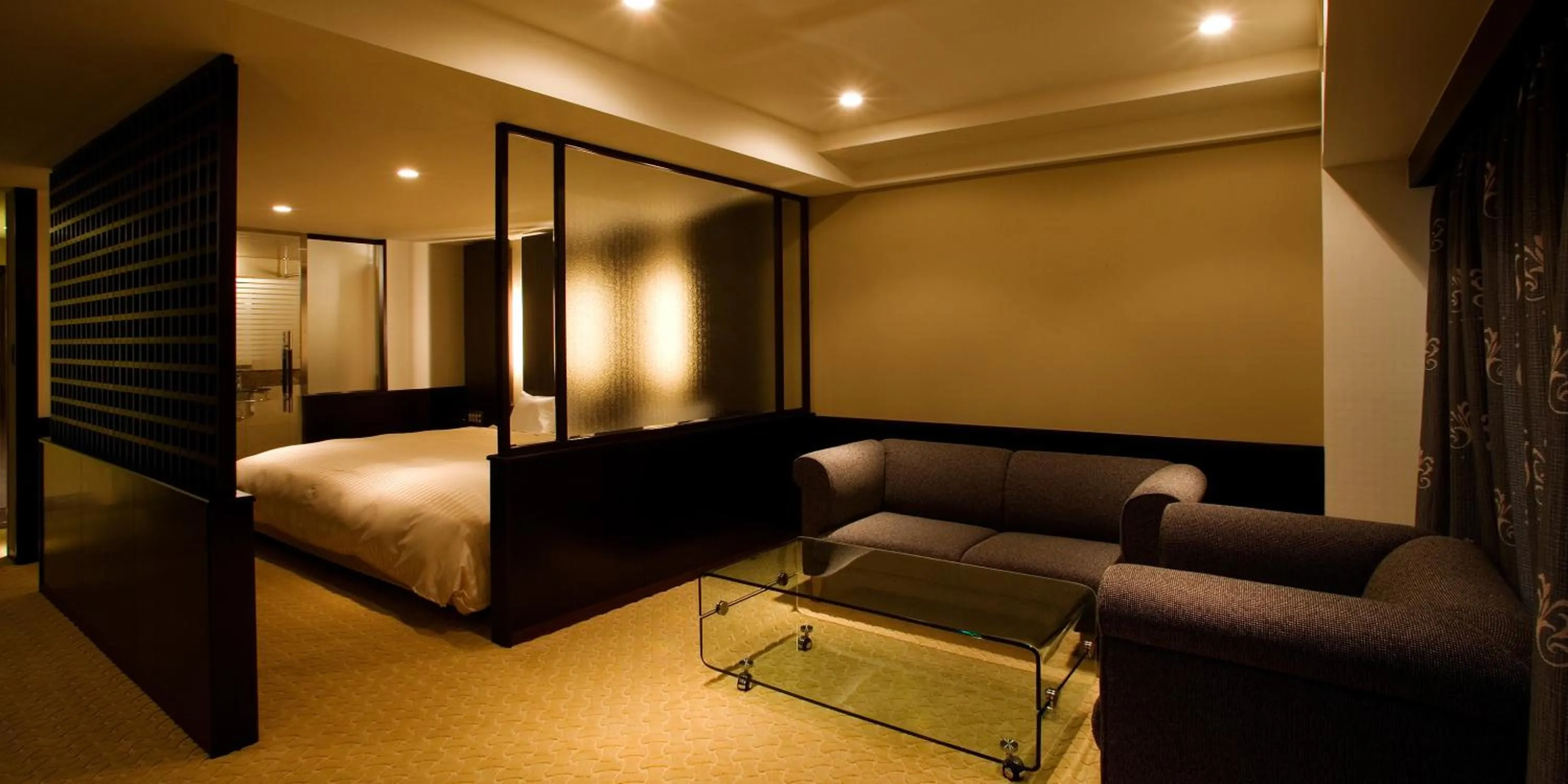 Photo of the whole room, Bed in Hotel Cypress Karuizawa