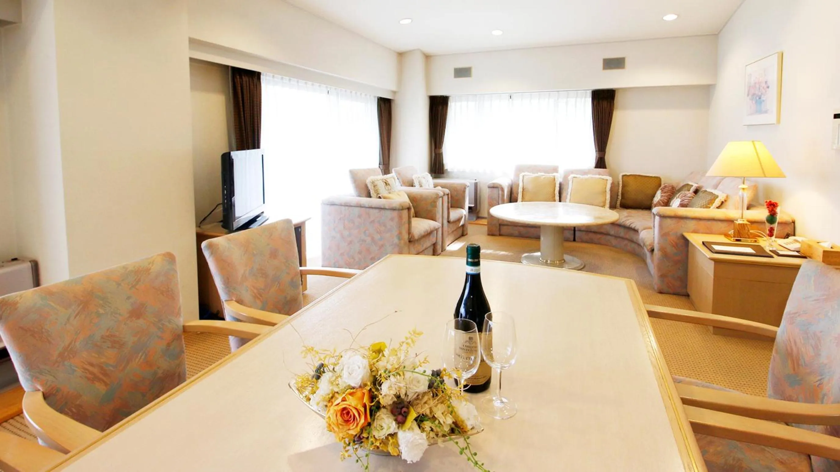 Living room in Hotel Cypress Karuizawa