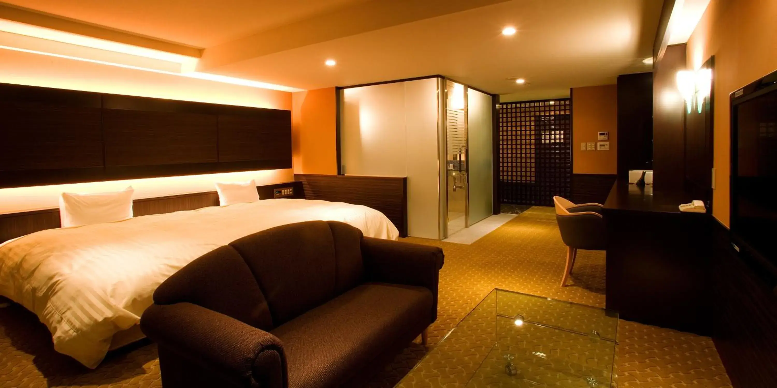 Photo of the whole room, Bed in Hotel Cypress Karuizawa Photo of the whole room, Bed in Hotel Cypress Karuizawa