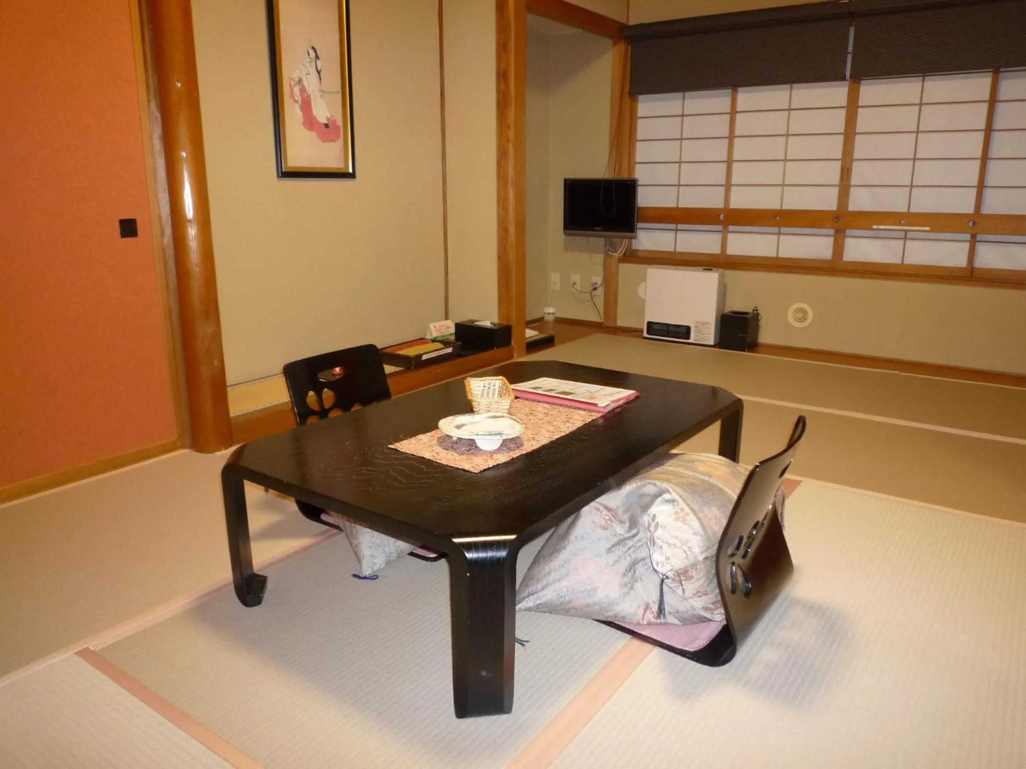 Photo of the whole room in Yudanaka Tawaraya Ryokan