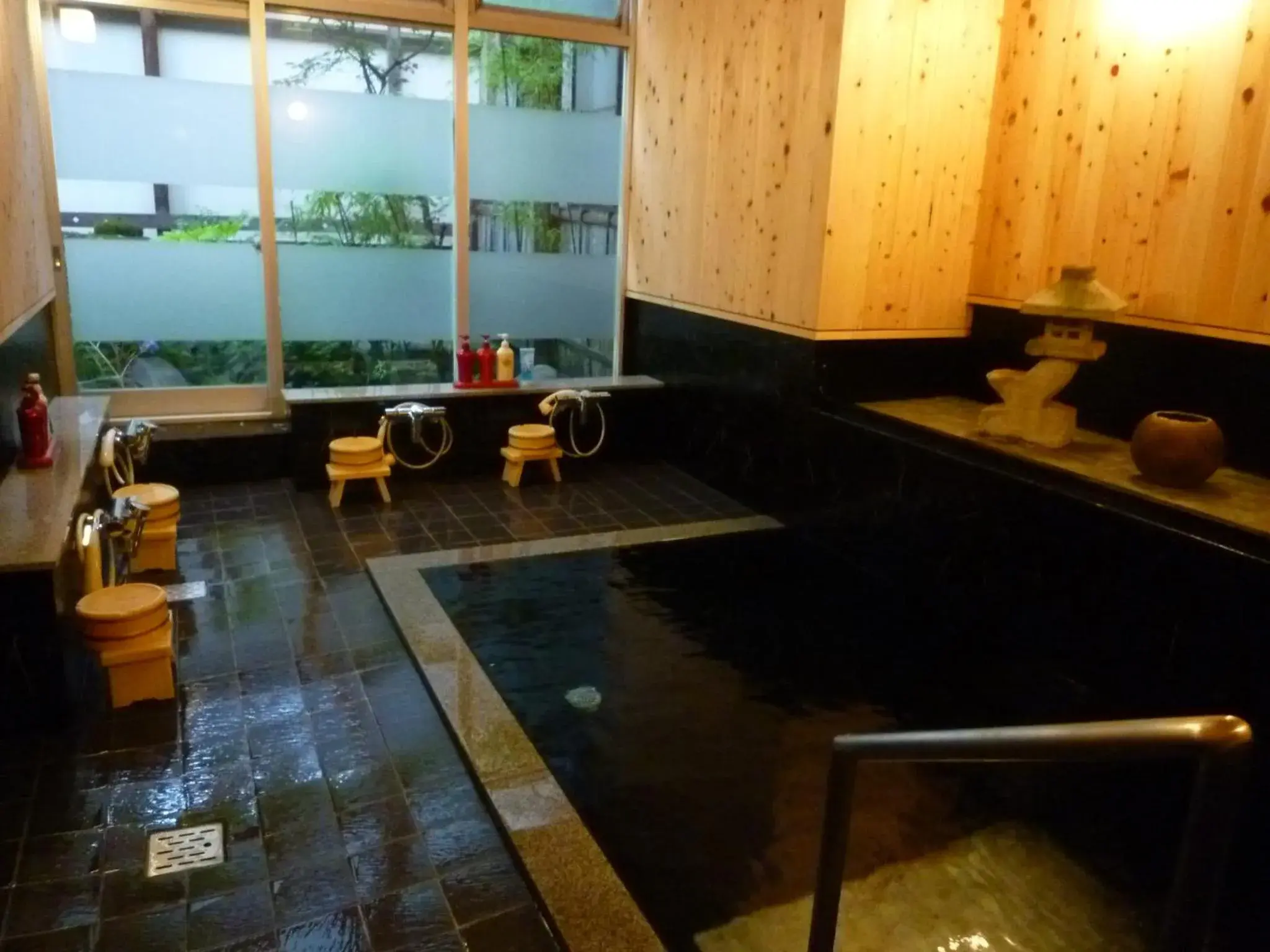 Hot Spring Bath, Restaurant/Places to Eat in Yudanaka Tawaraya Ryokan