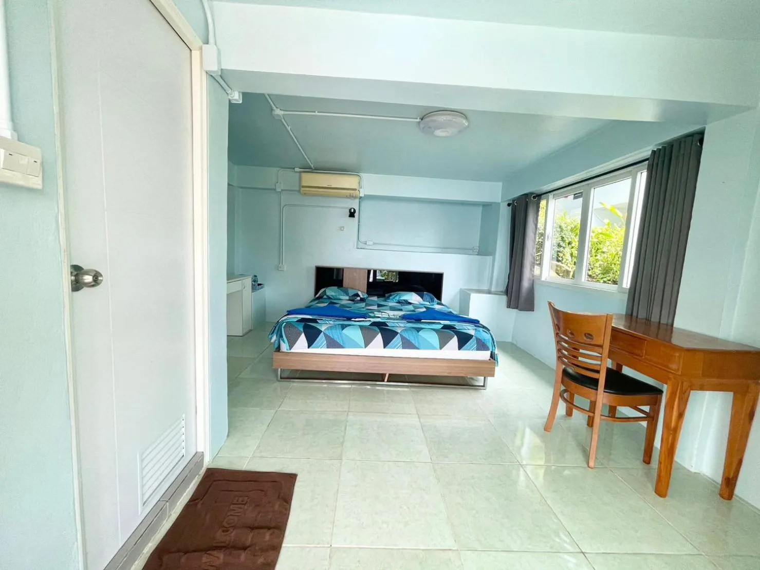 Bed in Naiharn On The Rock Resort Phuket