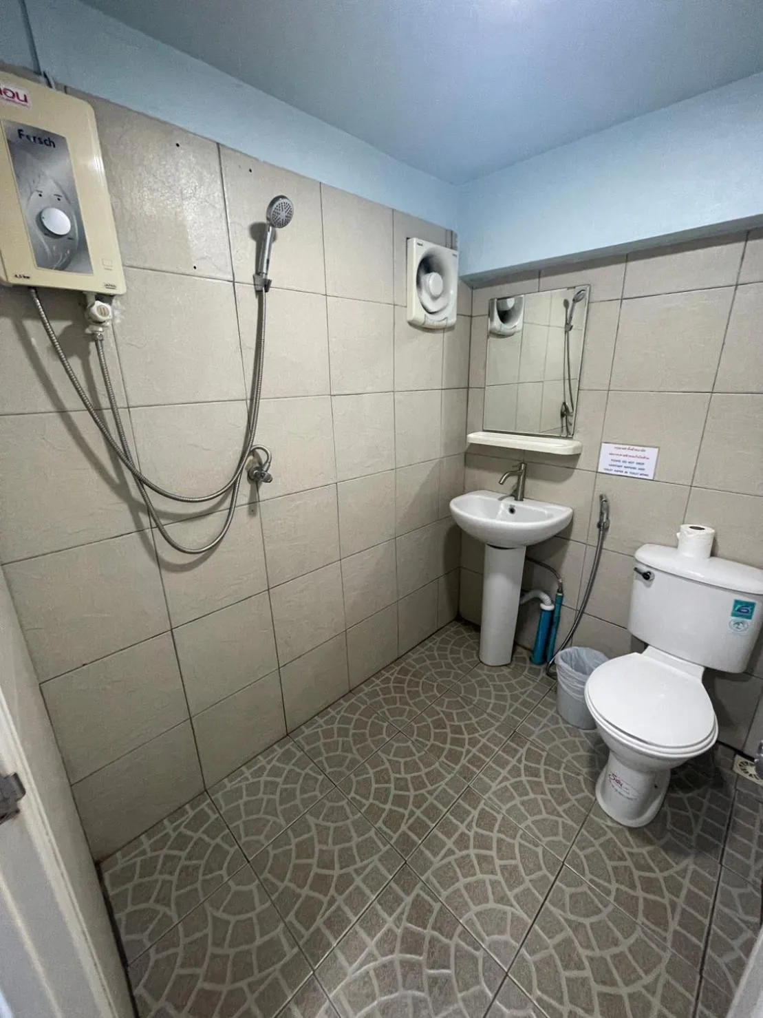 Shower in Naiharn On The Rock Resort Phuket