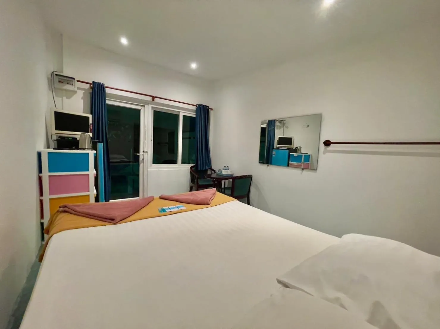 Bed in Naiharn On The Rock Resort Phuket