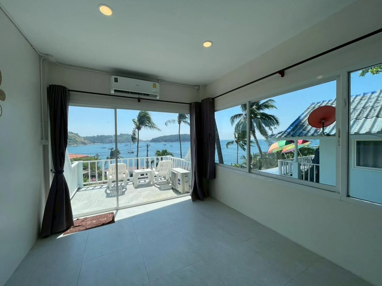 Naiharn On The Rock Resort Phuket