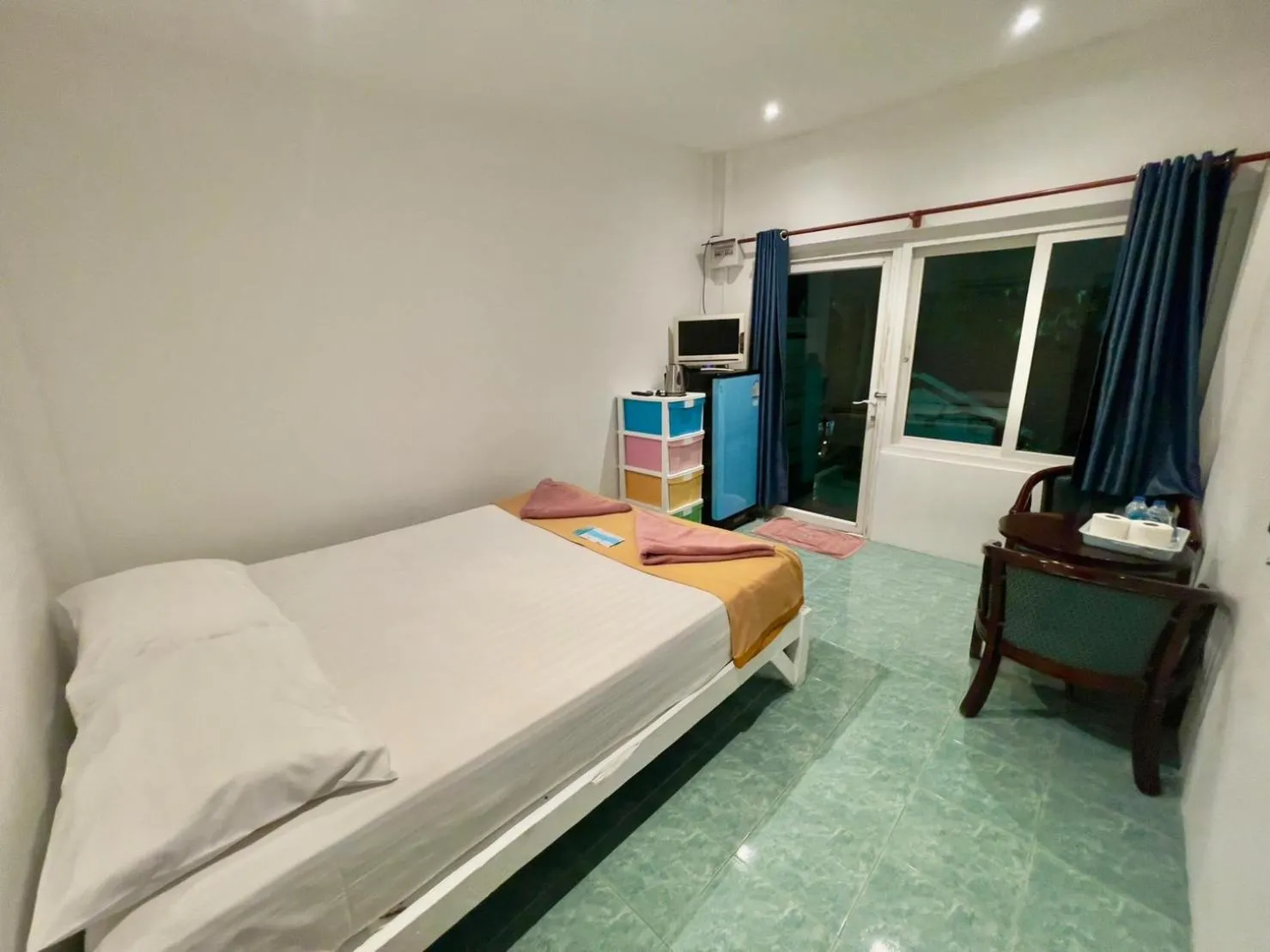 Bed in Naiharn On The Rock Resort Phuket