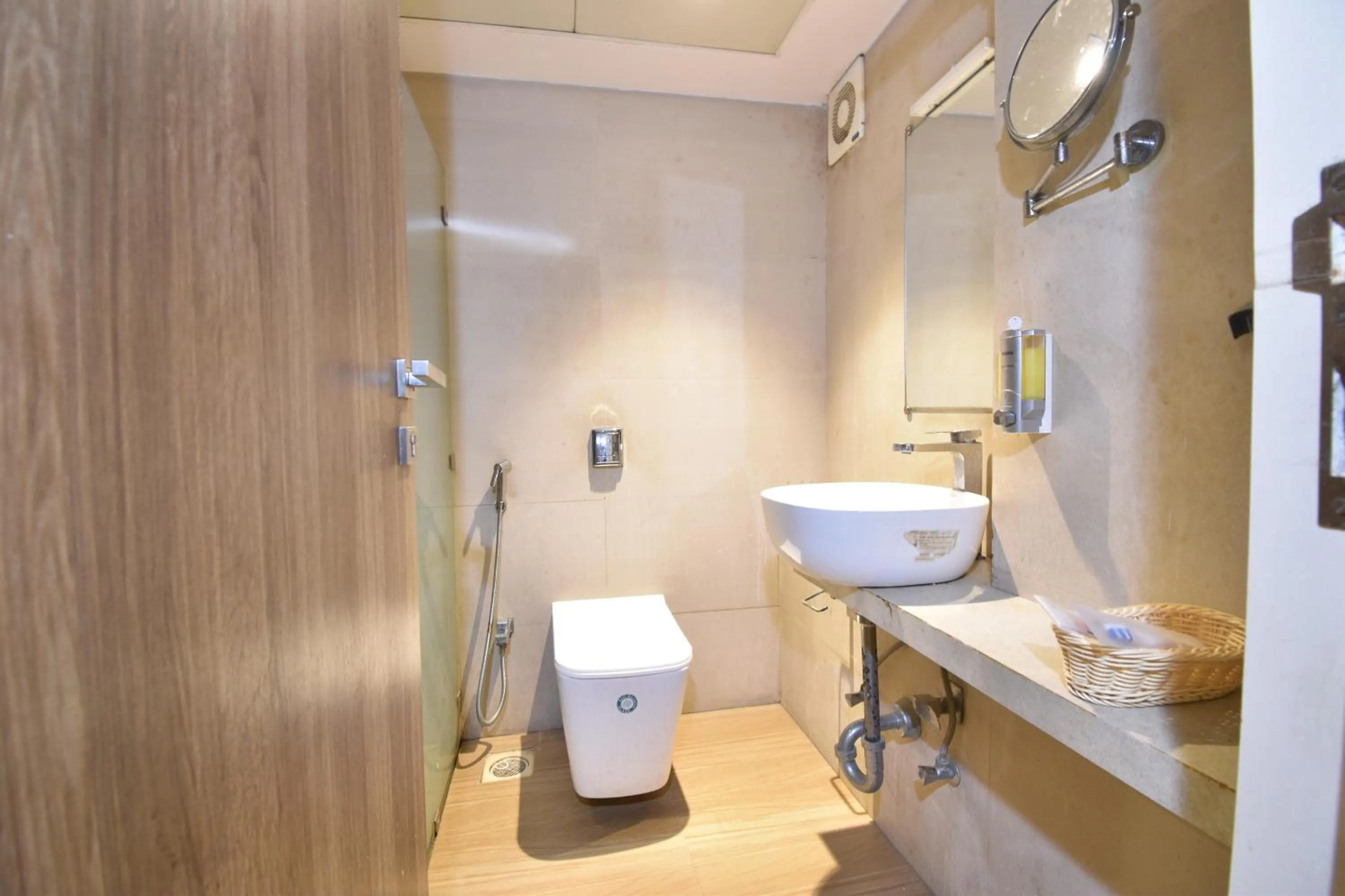 Toilet in Hotel Atlantic