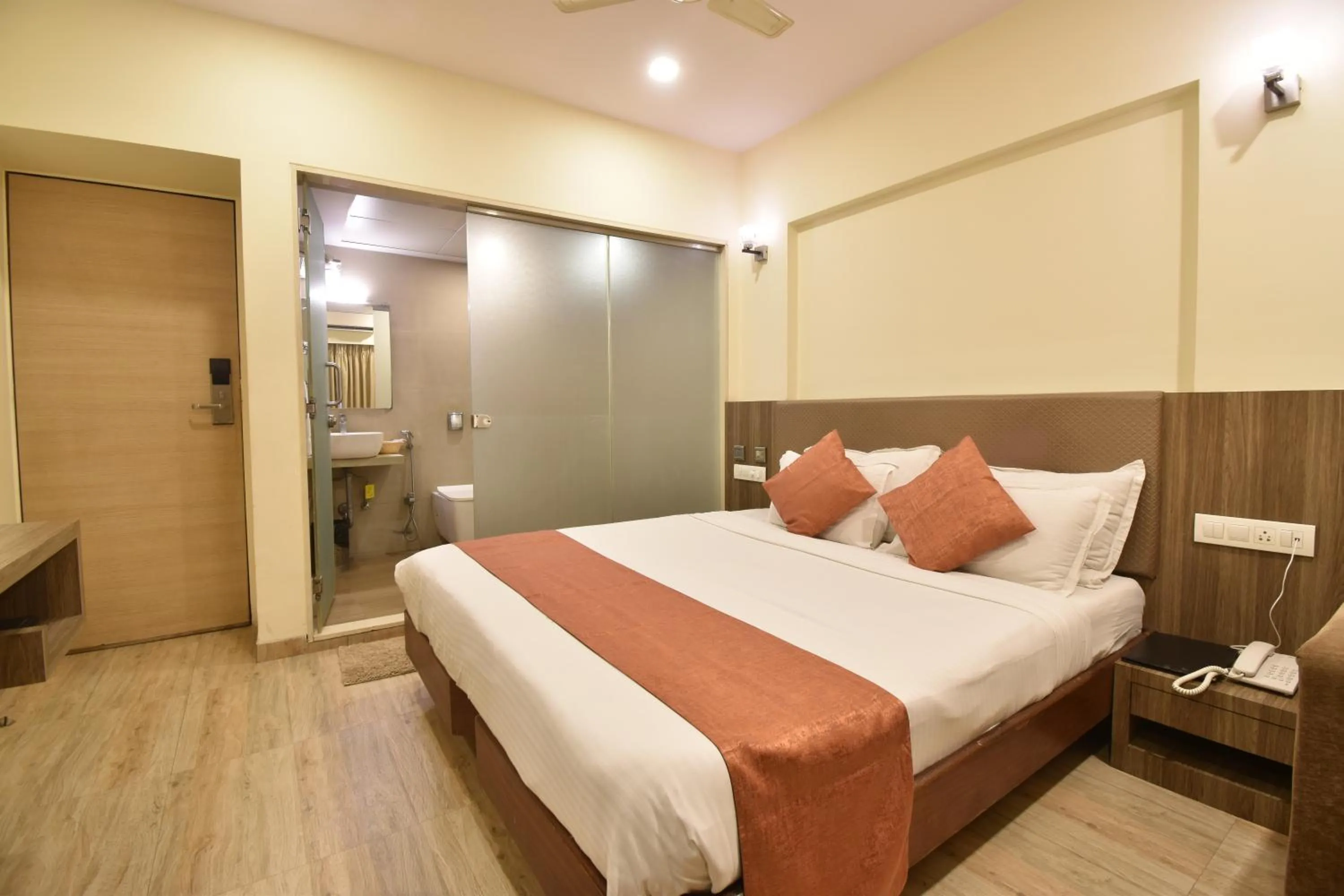 Bed in Hotel Atlantic