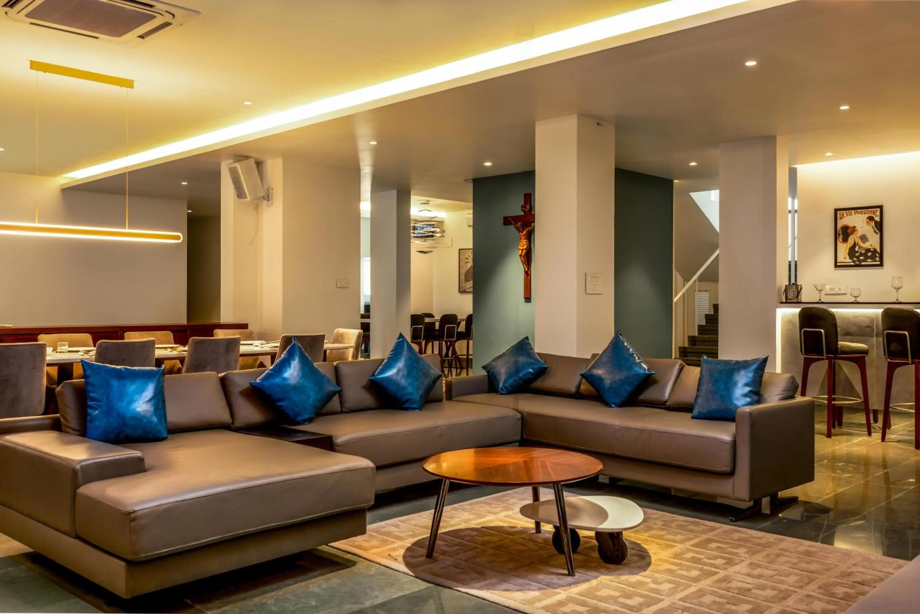 Living room in Ashore by Vista, Beachfrom 6BHK, ultra luxurious with Infinity pool, SPA at Morjim